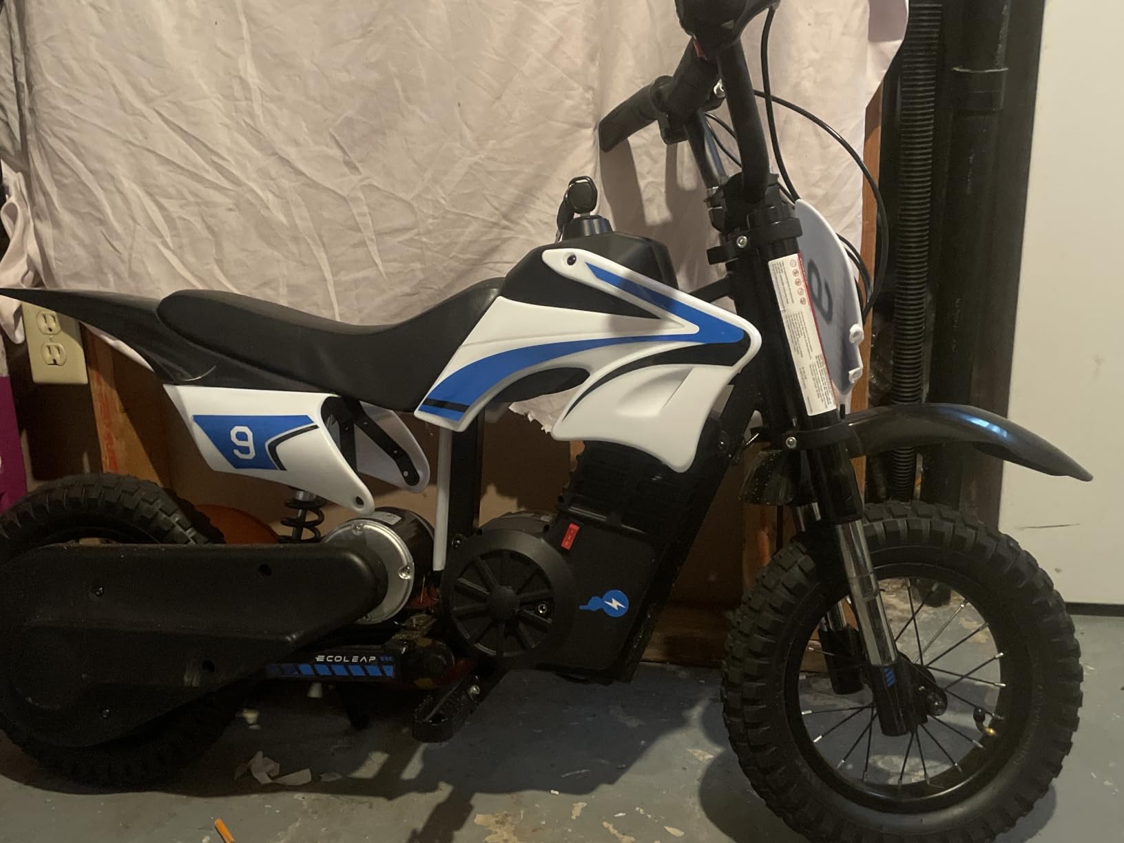 K1 Kids Electric Dirt Bike 36V Motorcycle, 16MPH Fast Speed 14 Mile Long-Range, 700W Peak 3-Speed Modes Electric Bike for Kids Ages 3-10 customer photo 1