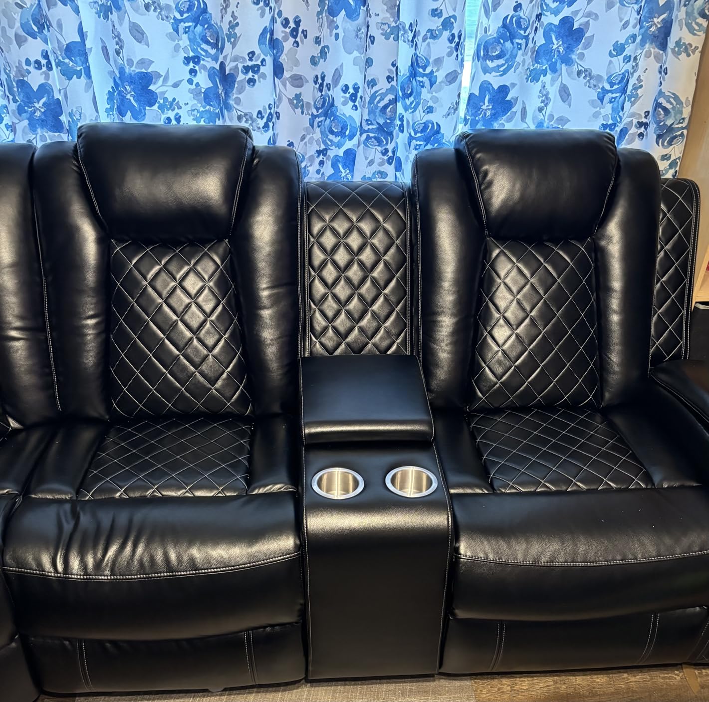 Power Recliner Sectional Sofa, Home Theater Seating with LED Lighting, USB Charging Port, Cup Holders & Storage, Leather Reclining Sectional Couch for Living Room (Cream White Upgraded) customer photo 1