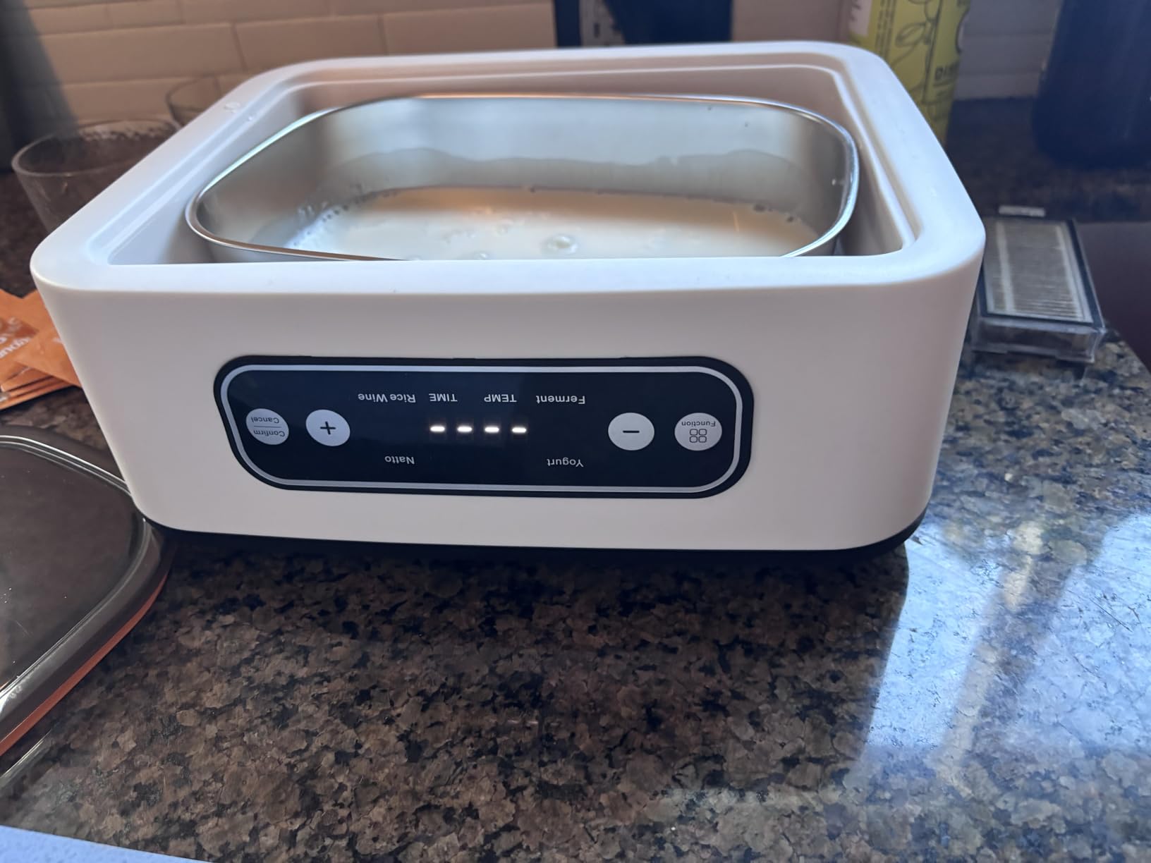 Yogurt Maker with Timer and Temperature Control | Automatic for Home Use. Perfect for Making Greek Yogurt and Probiotic Yogurt, Equipped with an Automatic Shut-off Function customer photo 2