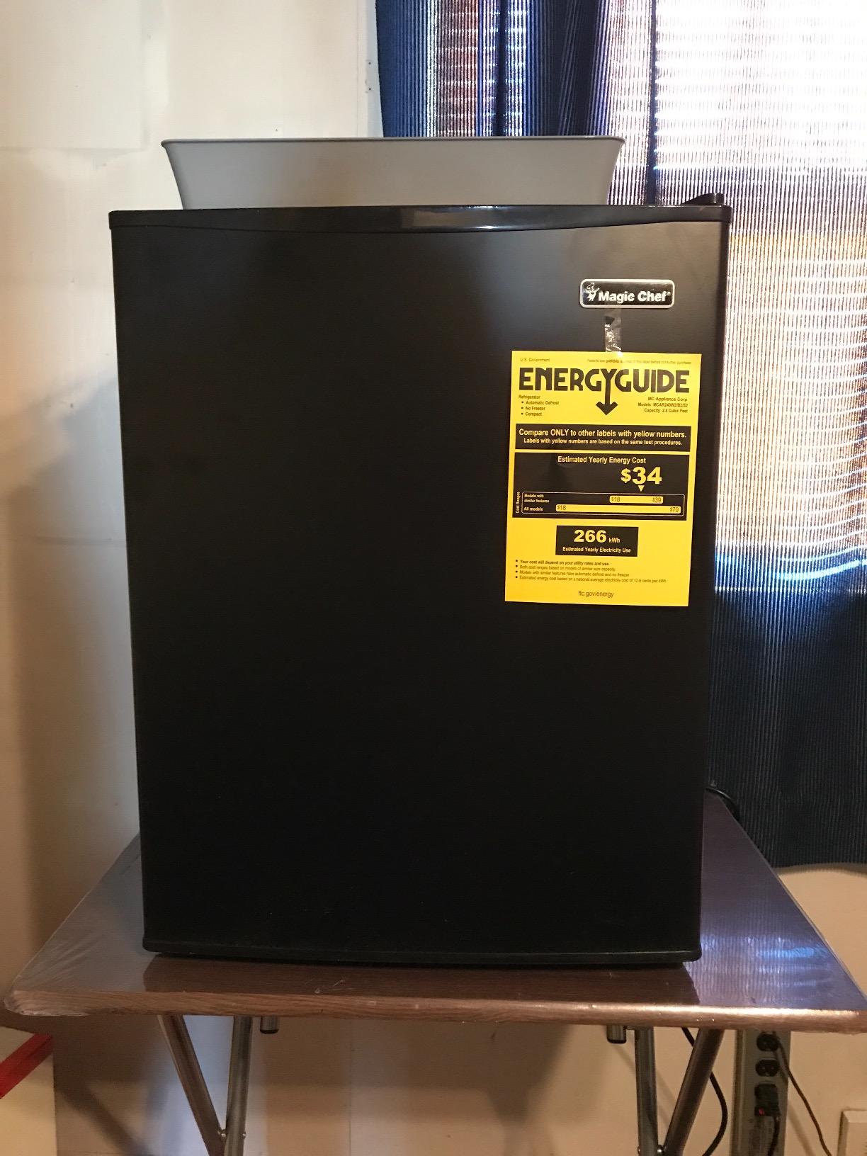 Magic Chef 3.2 Cu. Ft. Mini Fridge with No Freezer, Stainless Steel | 3.2-Cu. Ft. Mini Fridge, Stainless Steel, All Refrigerator, No Freezer, for Bedroom, Apartment, Dorm Room, Office customer photo 2