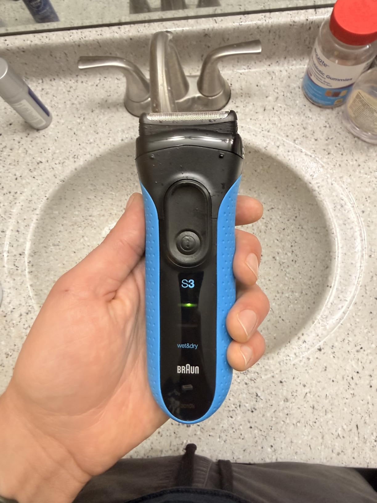 Series 3 3010s Wet & Dry Electric Shaver for Men/Rechargeable Electric Razor, Blue customer photo 2