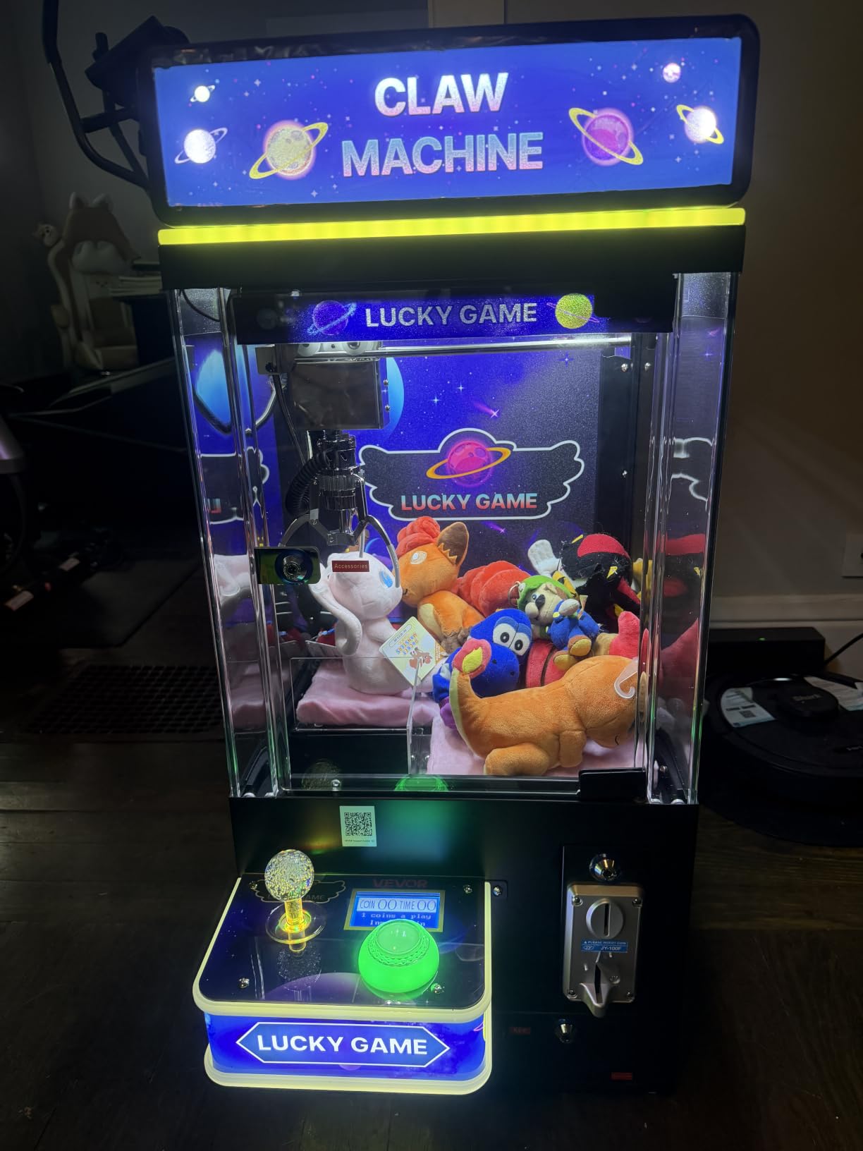 VEVOR Claw Crane Machine, Medium-Sized Arcade Game Machine with Light & Sound, Adjustable Steel Claws, Precise Toy Candy Grabber Prize Dispenser Vending Toy, for Commercial Home Parties Cinema, Pink customer photo 1