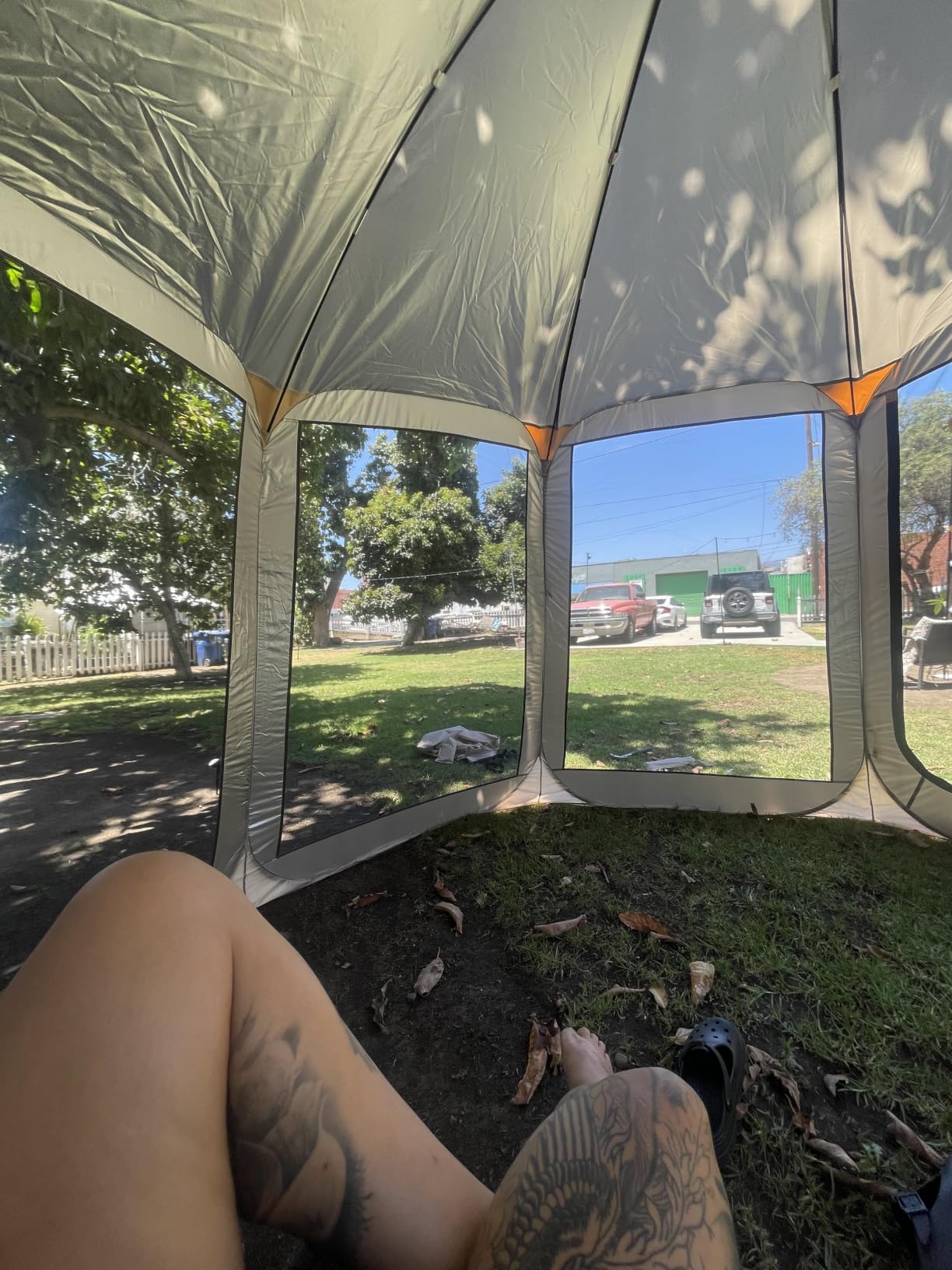 Pop Up Screen House Tent VEVOR 10 x 9.2 FT Pop-Up Screen Room with Awning, Portable Screen Tent Gazebo for 4-8 Person, Instant Screen Canopy with Carry Bag for Patio Backyard Camping customer photo 1