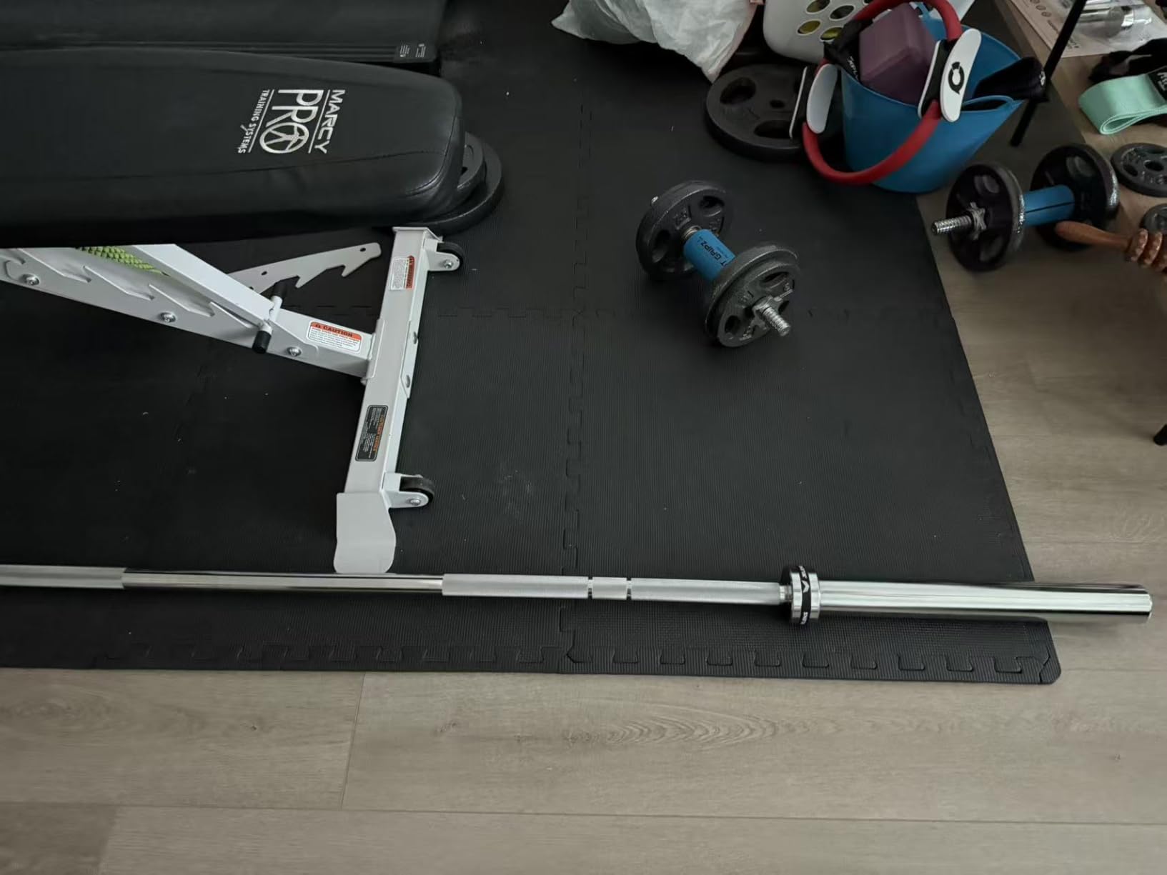 JELENS 7FT Bar Olympic Barbell, 1000lb Capacity Weight Bar for Strength Training, 2 Inch Strength Training Bar With Knurled Grip for Squats, Deadlifts, Presses, Rows, Curls customer photo 2