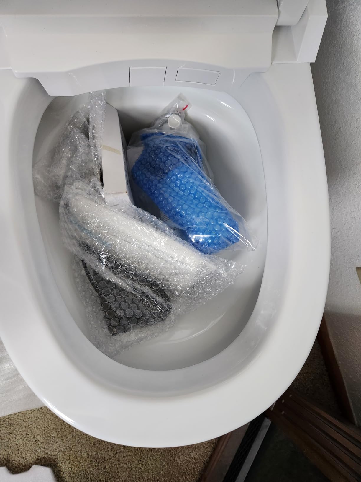 DeerValley Smart Toilet with Bidet Built in, Auto Open Close, Foam Shield | Built in Tank & Pump Assisted, 1000g MaP Auto Flush, ADA Height, Hot & Cold Bubble Spa Wash, Ultra Hygiene System, ECO Mode customer photo 2