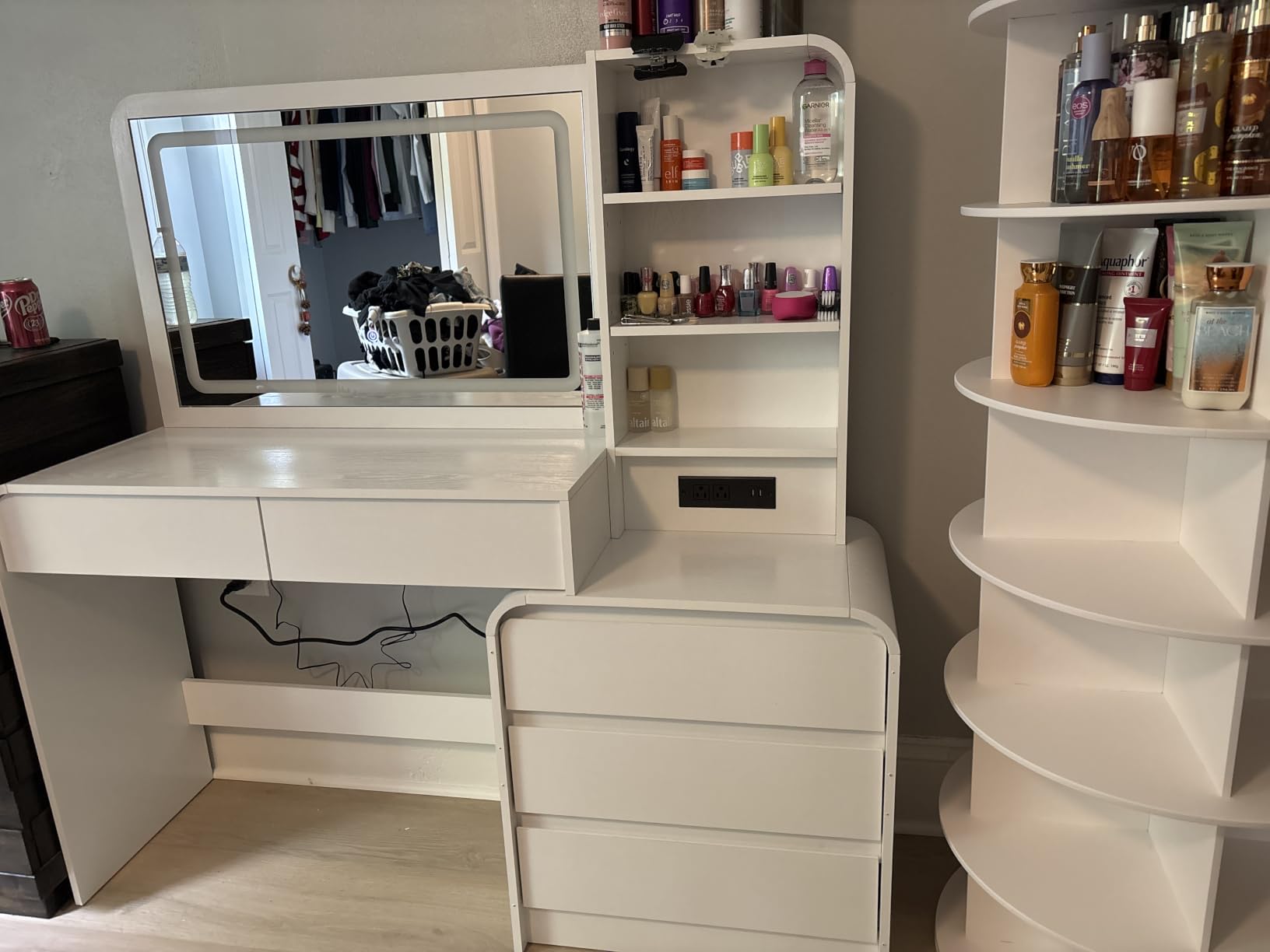 Aitjunz Vanity Desk with Mirror and Lights, 50