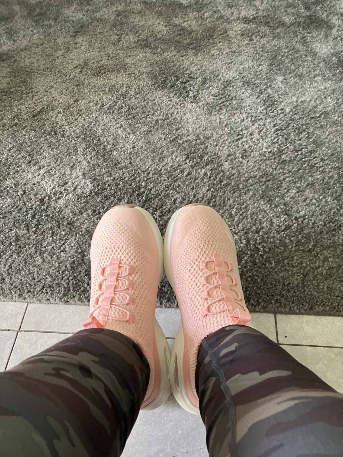 Wide Toe Box Shoes Women Slip on Sneakers with Arch Support, Extra Wide Width Comfort Walking Shoes for Plantar Fasciitis, Zero Drop Cushion Tennis Gym Shoes customer photo 2