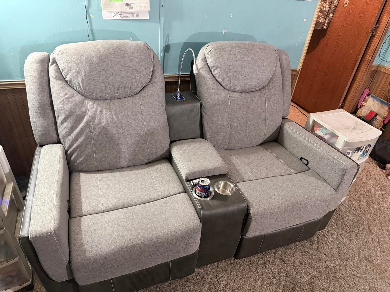 Dresegmt Home Theater Seating, Manual Recliner Sectional Sofa for Living Room, 5 Seater Reclining Sectional Couch with Flip-Up Backrest, Storage Console, USB Ports, L-Shaped Sofa PU Leather Gray customer photo 1