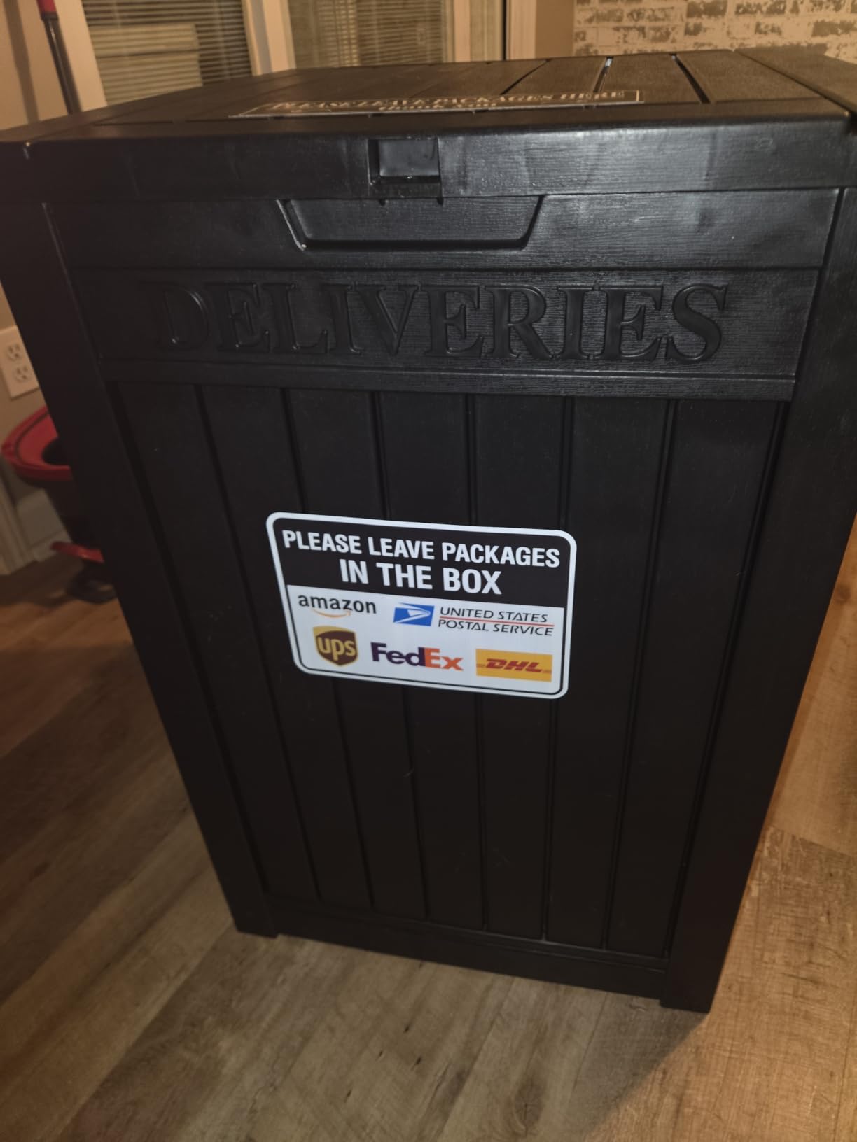 Package Delivery Box for Outside with Sign, Secure Lockable Waterproof Package Delivery Container, Resin Deck Box for Porch & Garden, Classic Black customer photo 1