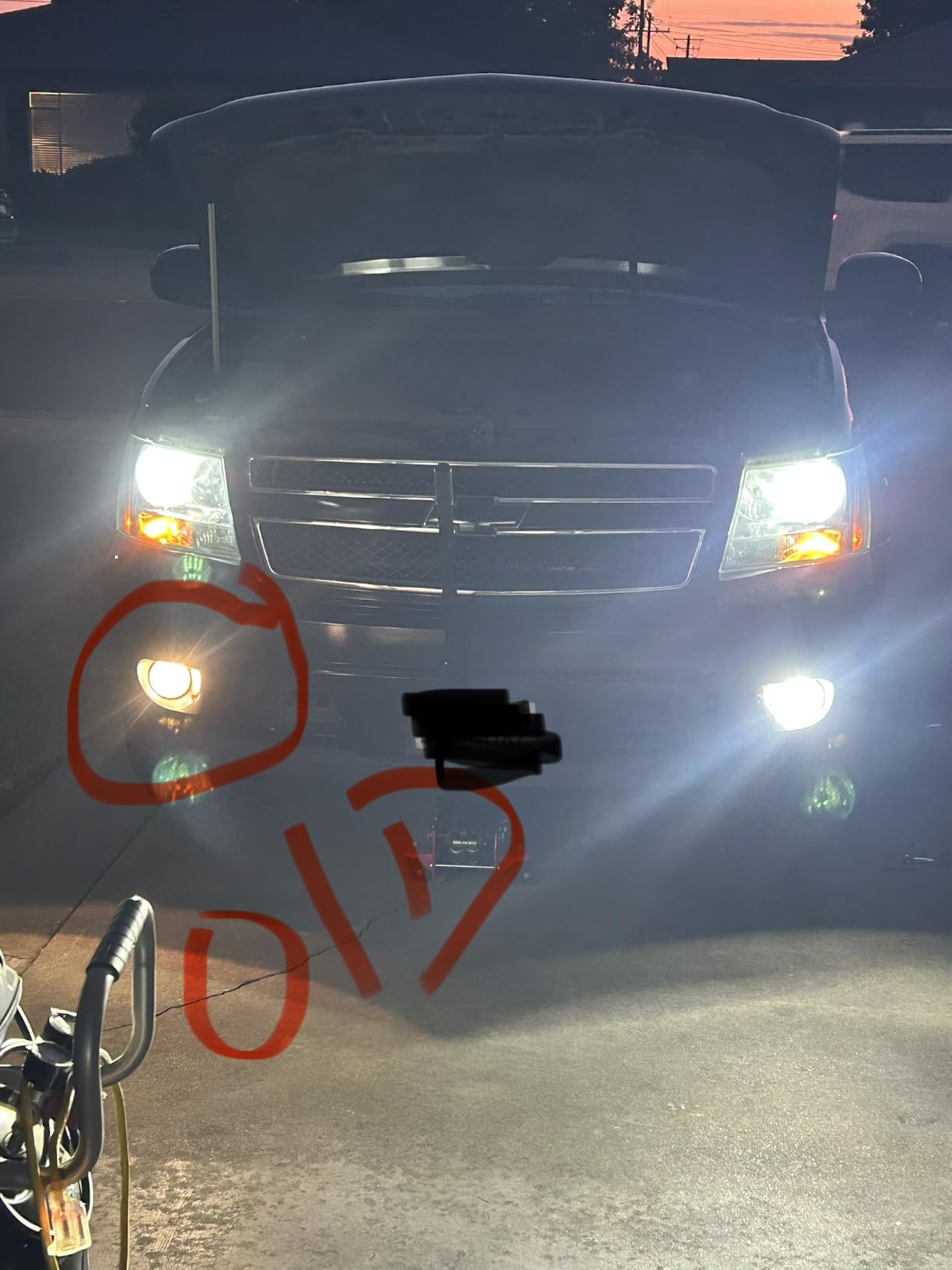 Marsauto 9005 H11 Light Bulbs Combo, 120,000 Lumens 12X Brighter, 6500K Cool White, H9 H8 HB3 Fog light Bulbs, 1:1 Mini Size, Plug and Play, Pack of 4 customer photo 2