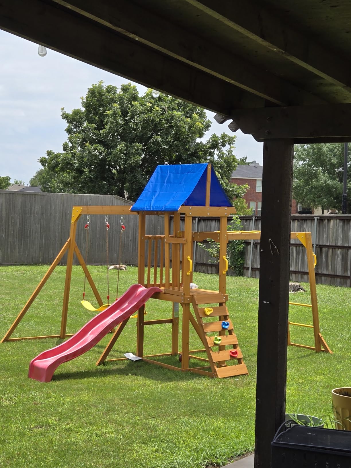 SUNIBOXI Wooden Swing Sets for Backyard, Kids Outdoor Playground Set with Monkey Bars, Wave Slide, 2 Belt Swings, Climbing Ladder, Rock Wall, Play Deck with Canopy customer photo 2