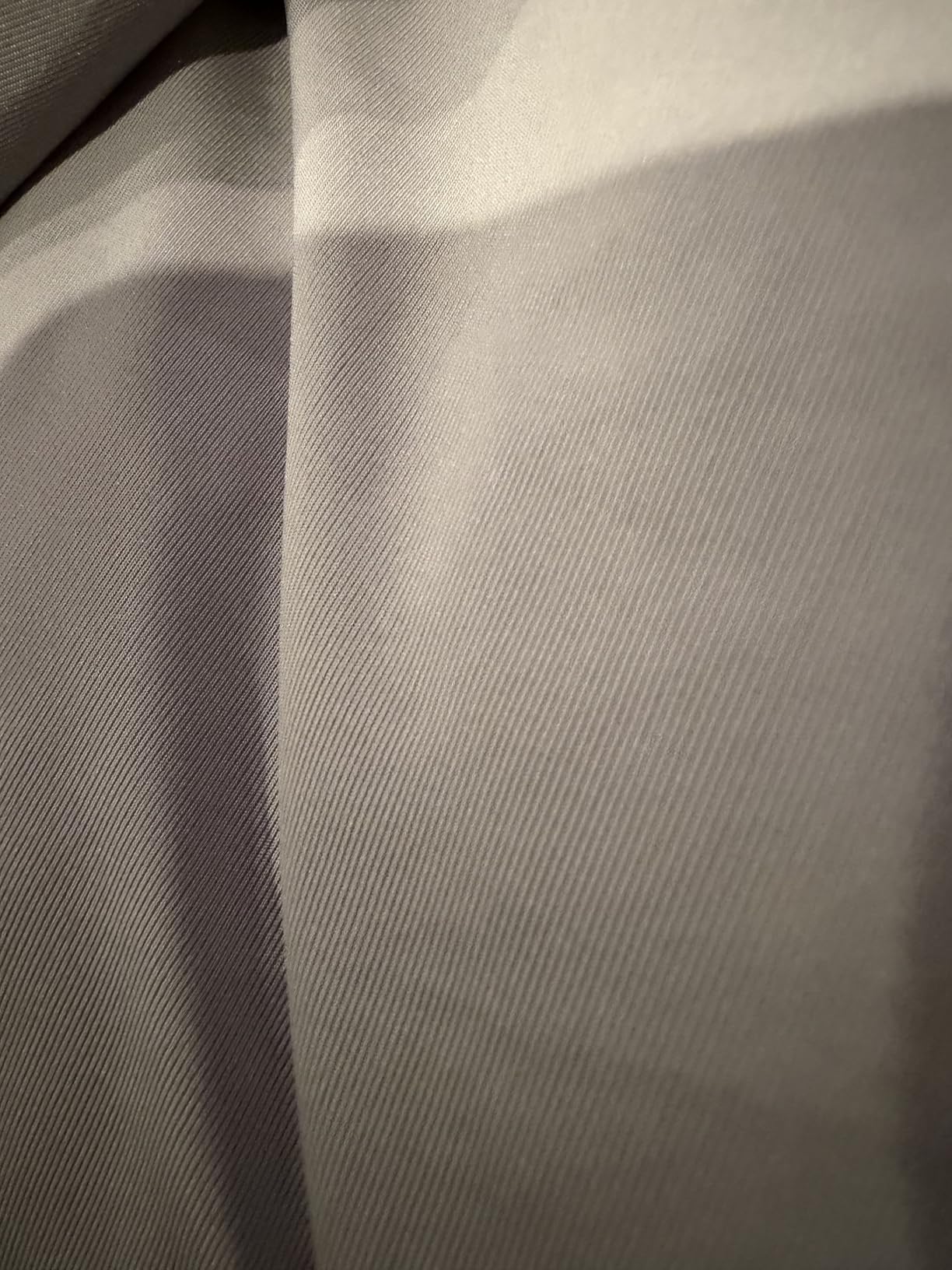 Silvery Silver-Infused Cooling Comforter - Award-Winning Self-Cooling Blanket for Hot Sleepers with Self-Cleaning Technology for Sweat-Free & Cool Sleep NEW customer photo 1