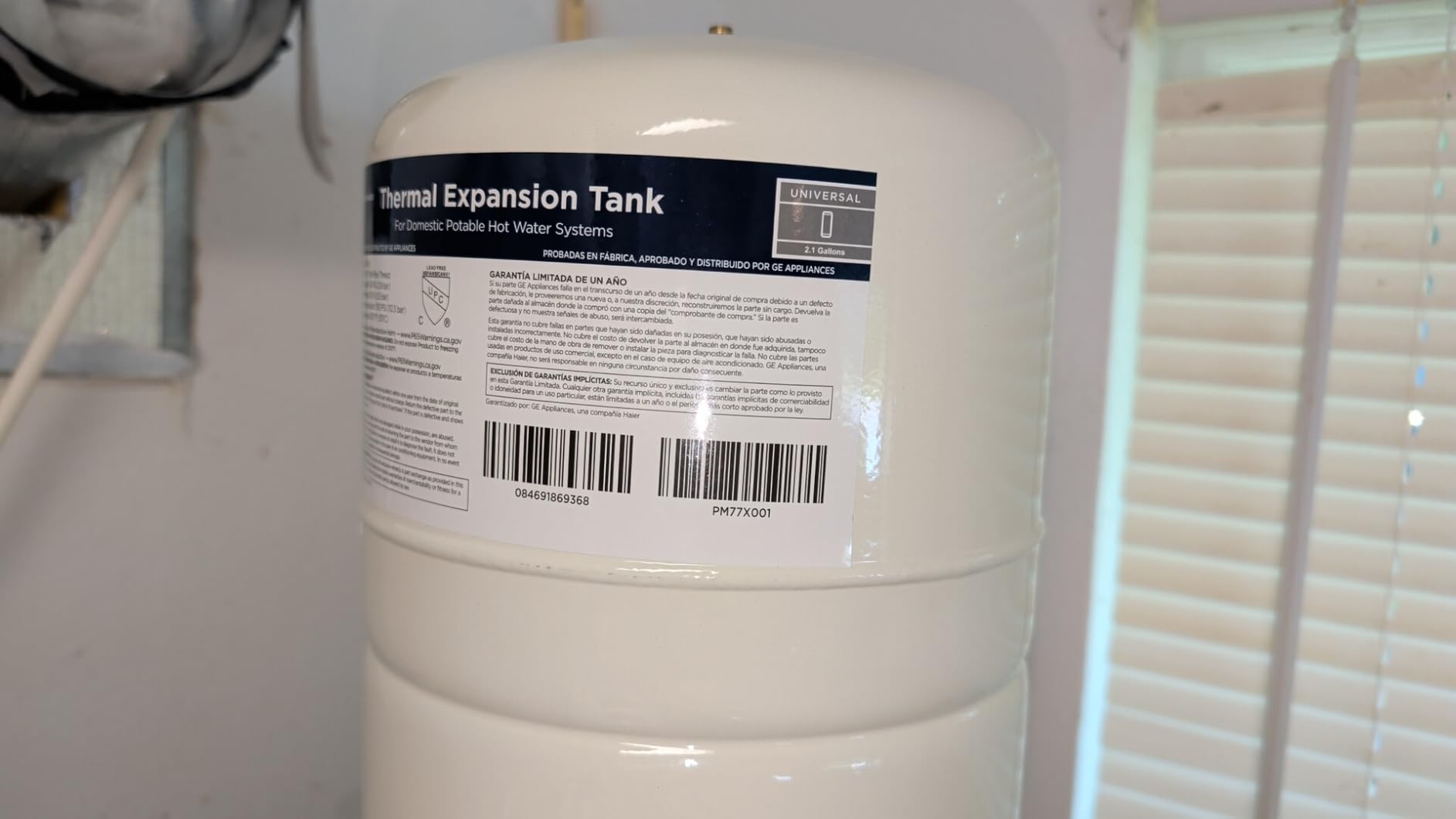 GE Appliances Water Heater Expansion Tank - 2.1 Gallon, Pre-Charged 40 PSI, 3/4