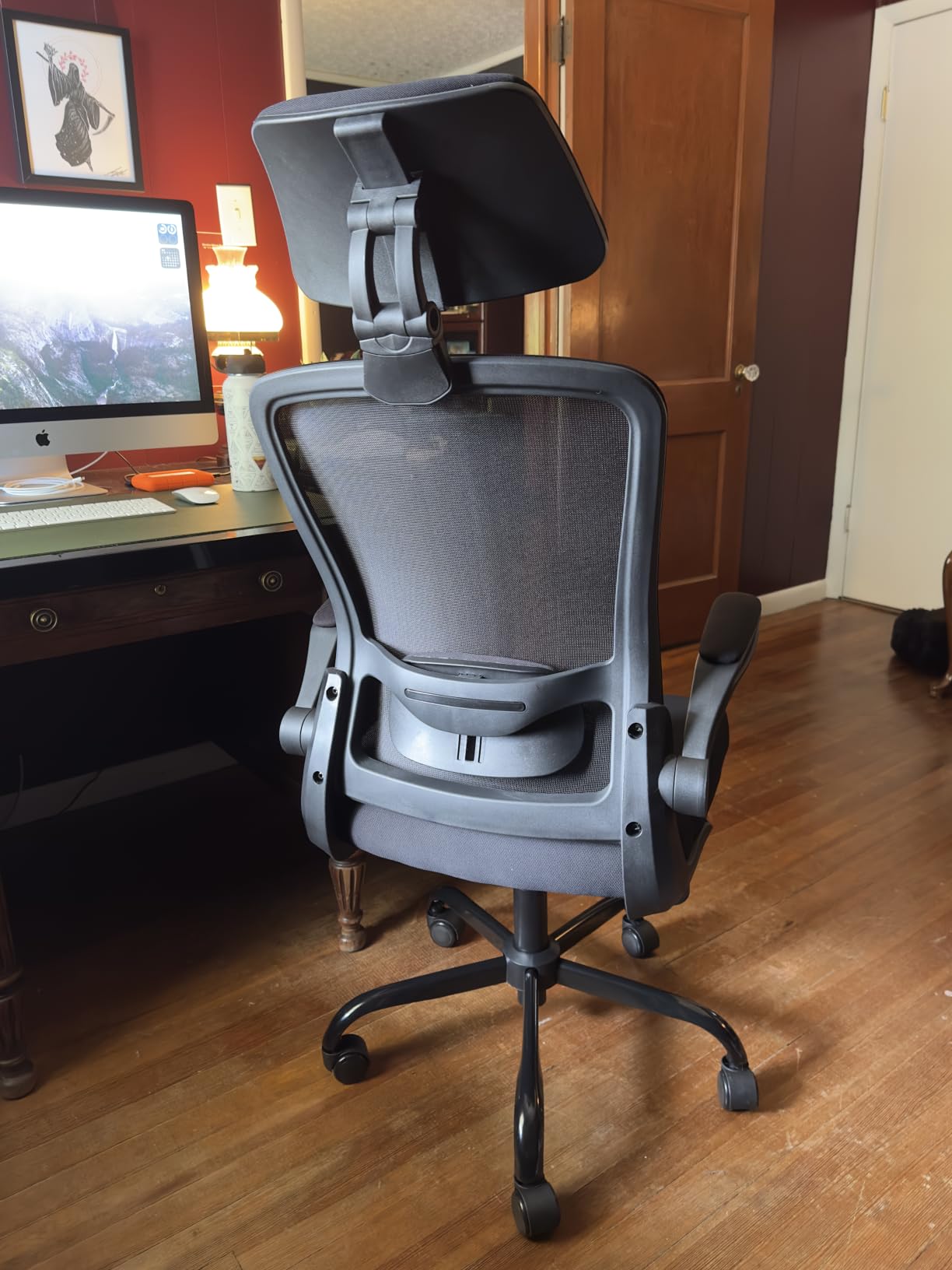 Mimoglad Office Chair, High Back Ergonomic Desk Chair with Adjustable Lumbar Support and Headrest, with flip-up Armrests for Guitar Playing, 5 Years Warranty (Modern, Black Frame) customer photo 1