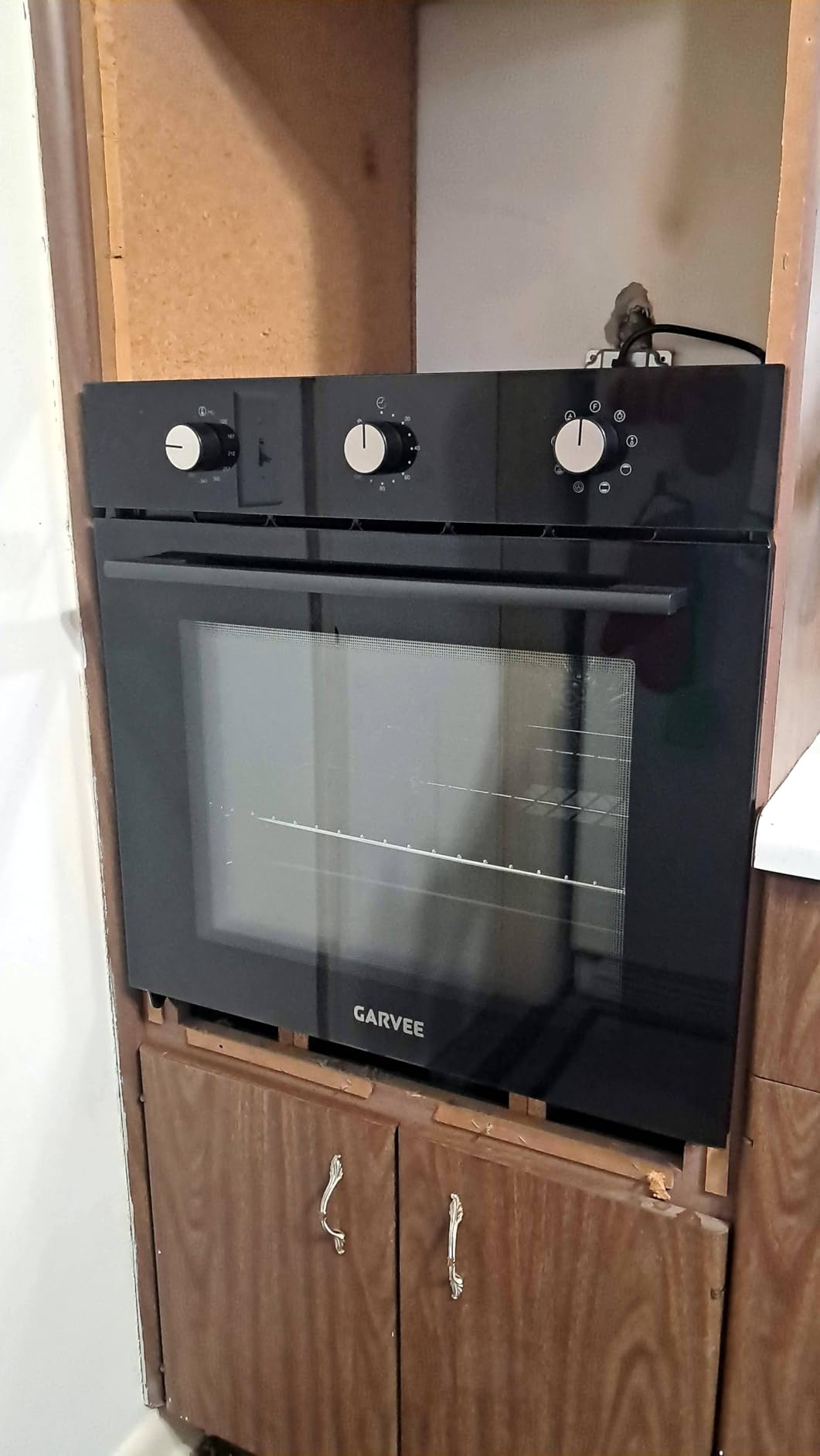 Garvee 24 Inch Electric Single Wall Oven, 2.5 Cu.Ft Convection Oven | 3000W Built-In Oven, 8 Cooking Functions, 3D surround heating, Smart Touch Control, Triple Glass Door, Black customer photo 2
