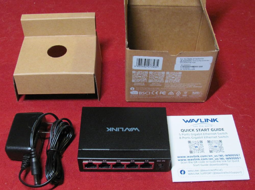 WAVLINK 5-Port Gigabit Ethernet Unmanaged Switch, Home Network Hub, Office Ethernet Splitter, Plug & Play, Desktop/Wall Mount, Silent Operation, Metal Case customer photo 1