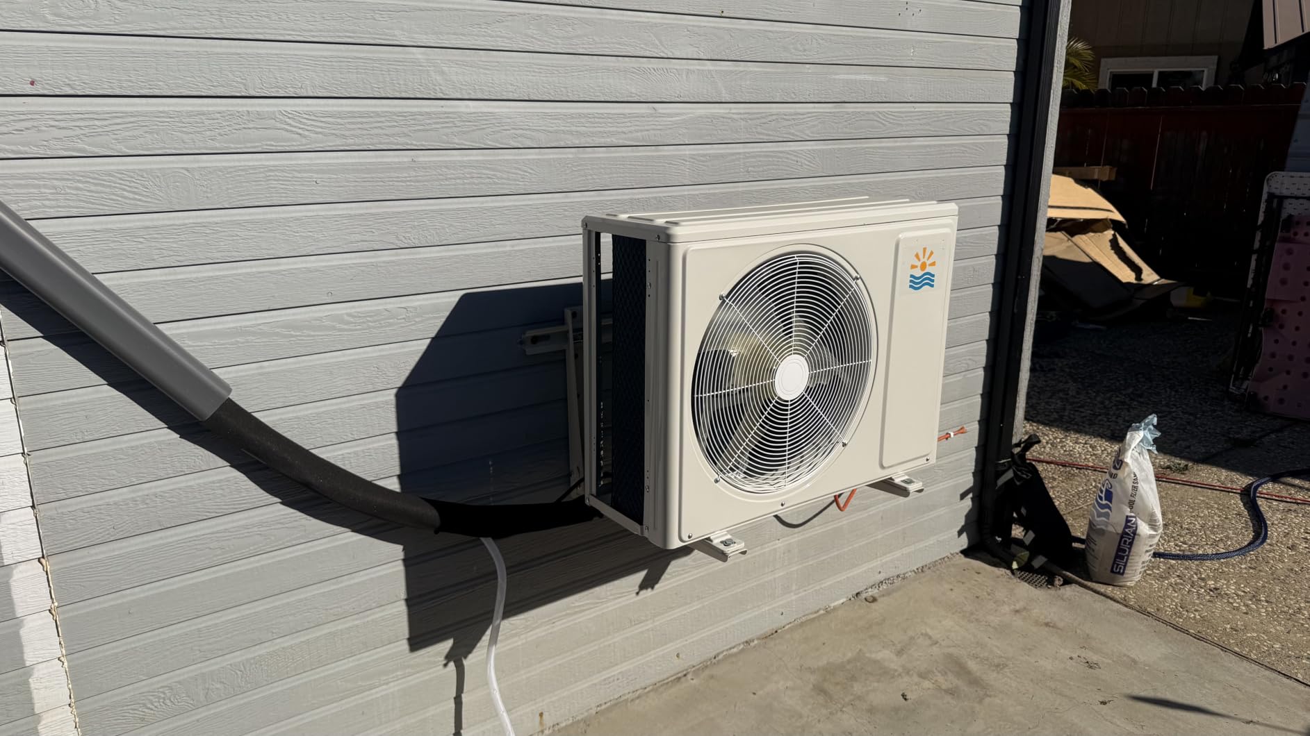 12000 BTU Mini Split AC & Heating System, Heat Pump, 19 SEER2, 115V | AHRI Certified, ductless inverter design, pre-charged, high energy efficiency, cooling & heating for rooms up to 750 sq. ft. customer photo 1