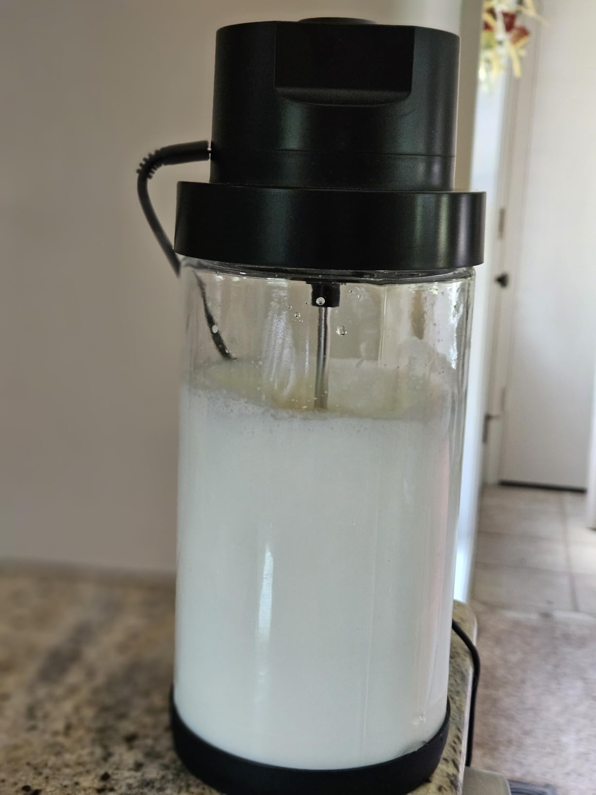 Electric Butter Churner 61oz 1.8L Glass Jar One-Touch Butter Maker customer photo 1
