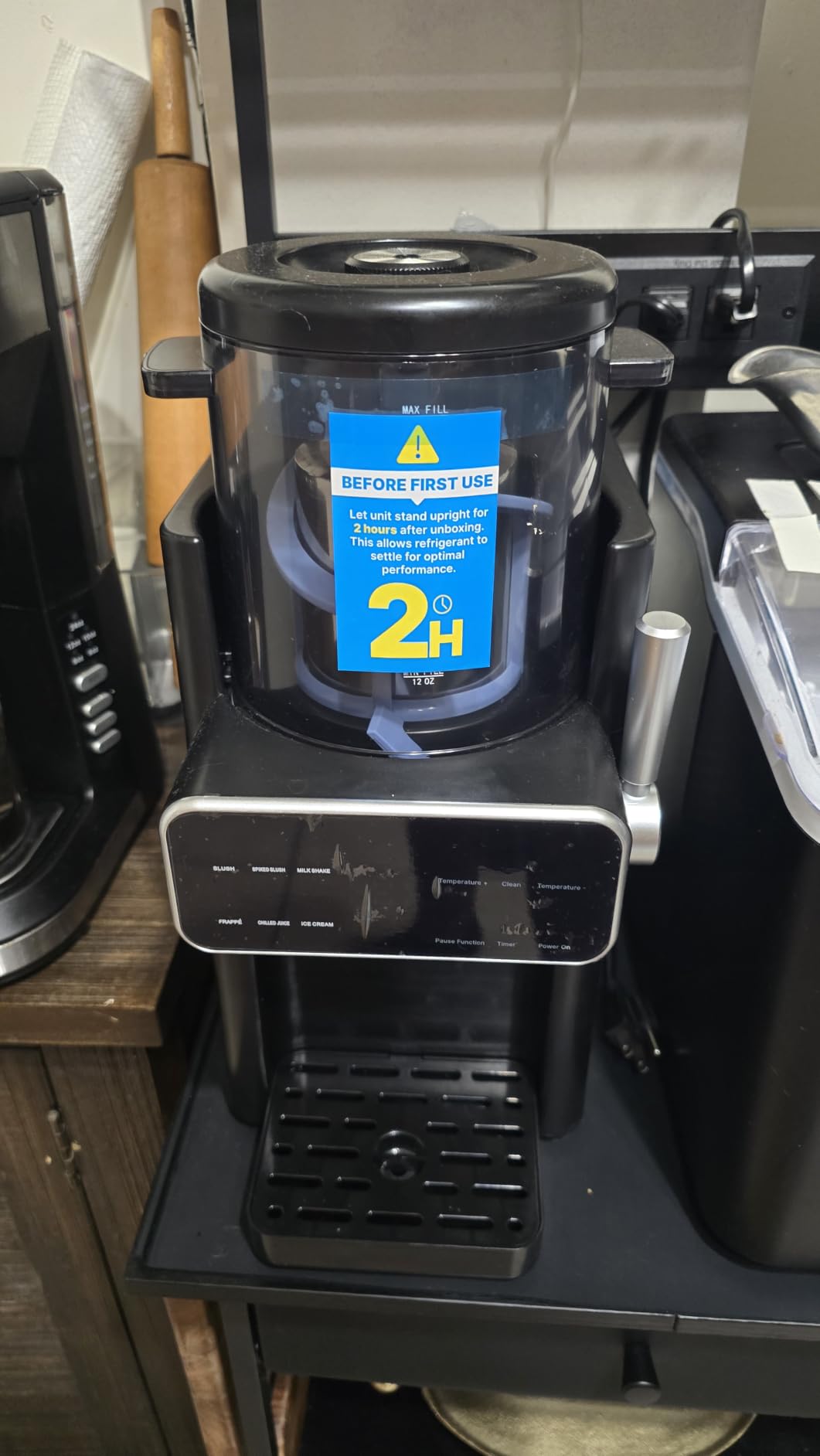 Slushie Machine for Home, Ice Cream Maker, 6 Presets, No Ice Needed, Black | Frozen Drink Maker, 12-Hour Timer, Slushy Machine for Home, LED Display, Margarita, Frappes, Milkshakes, Easy Clean, 1 Pack customer photo 1