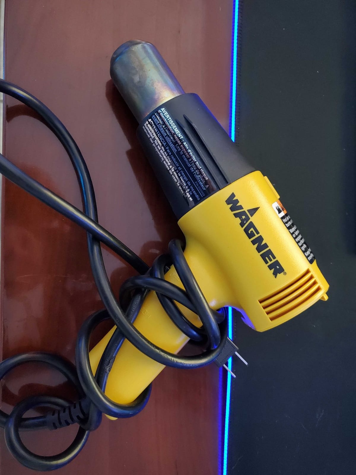 Wagner Spraytech HT1000 Dual-Temperature Heat Gun, low 750°F, high 1000°F customer photo 1