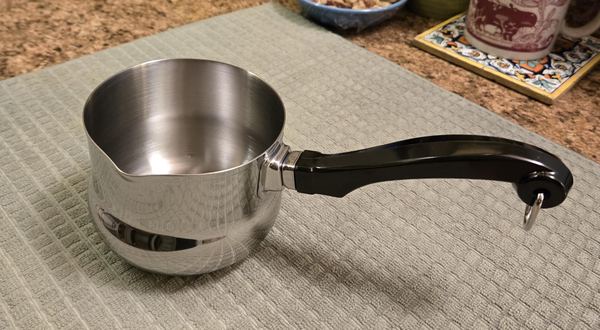 Farberware Classic Series Stainless Steel Stockpot with Lid, 6-Quart customer photo 2