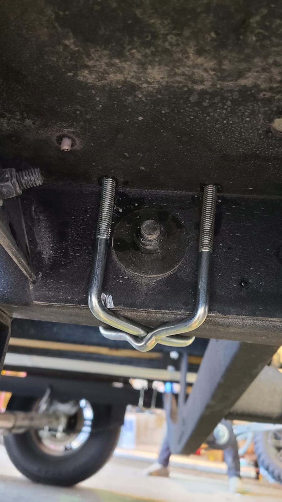 CE Smith, 27610 Roller Guide-On with End Caps, 9