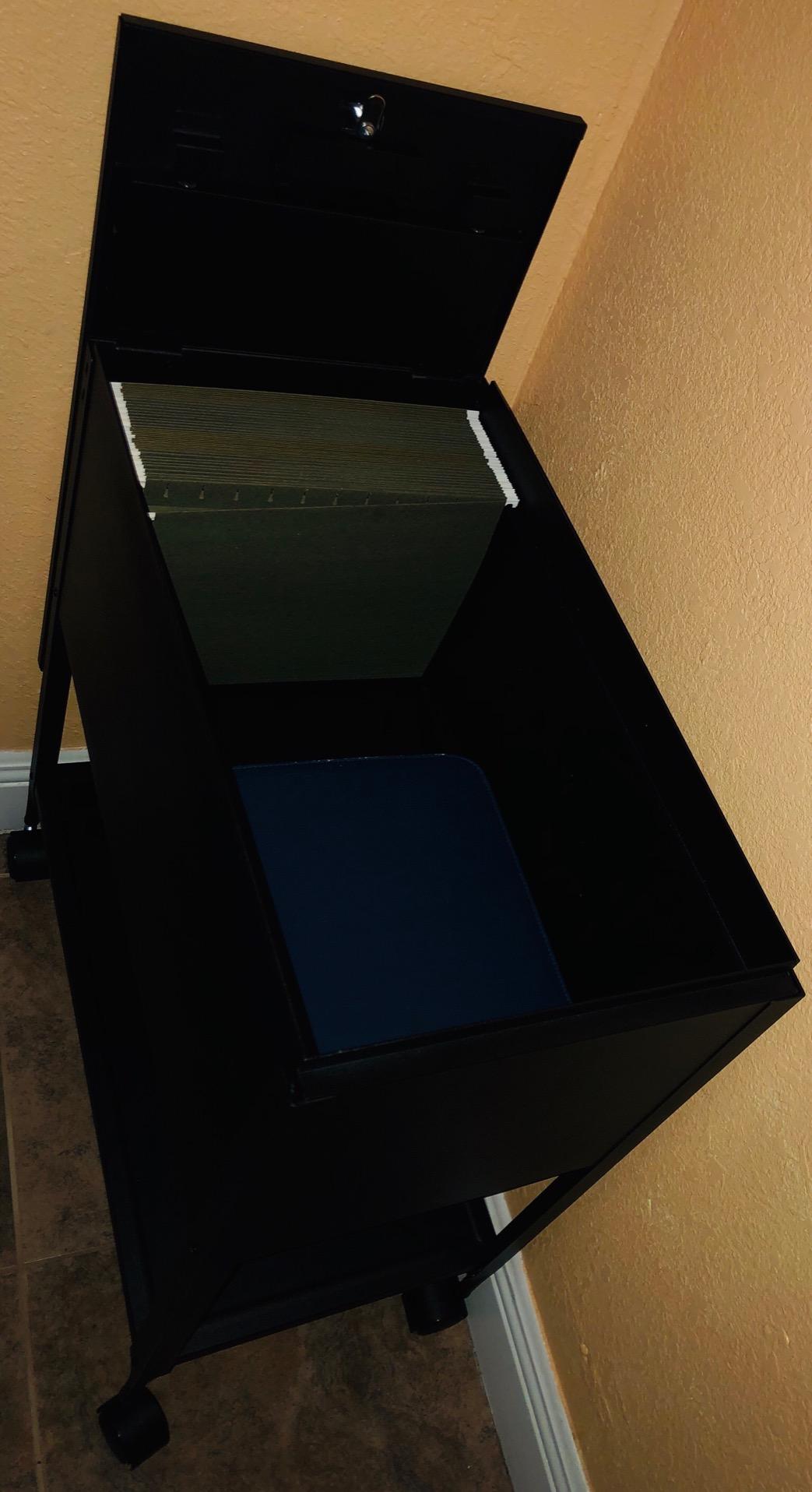 Lorell Standard Lock Mobile File Black 28.35