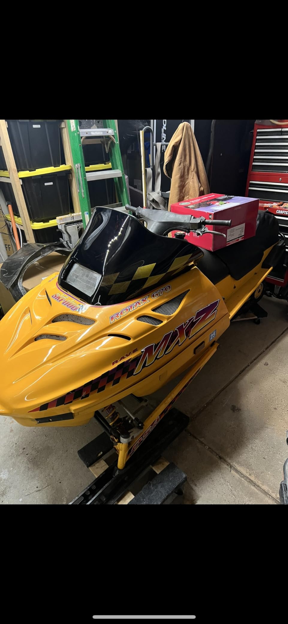 PowerMadd 13130 Cobra Windshield for Ski Doo MXZ (s2000) - Tint with black checkers - Mid height customer photo 2