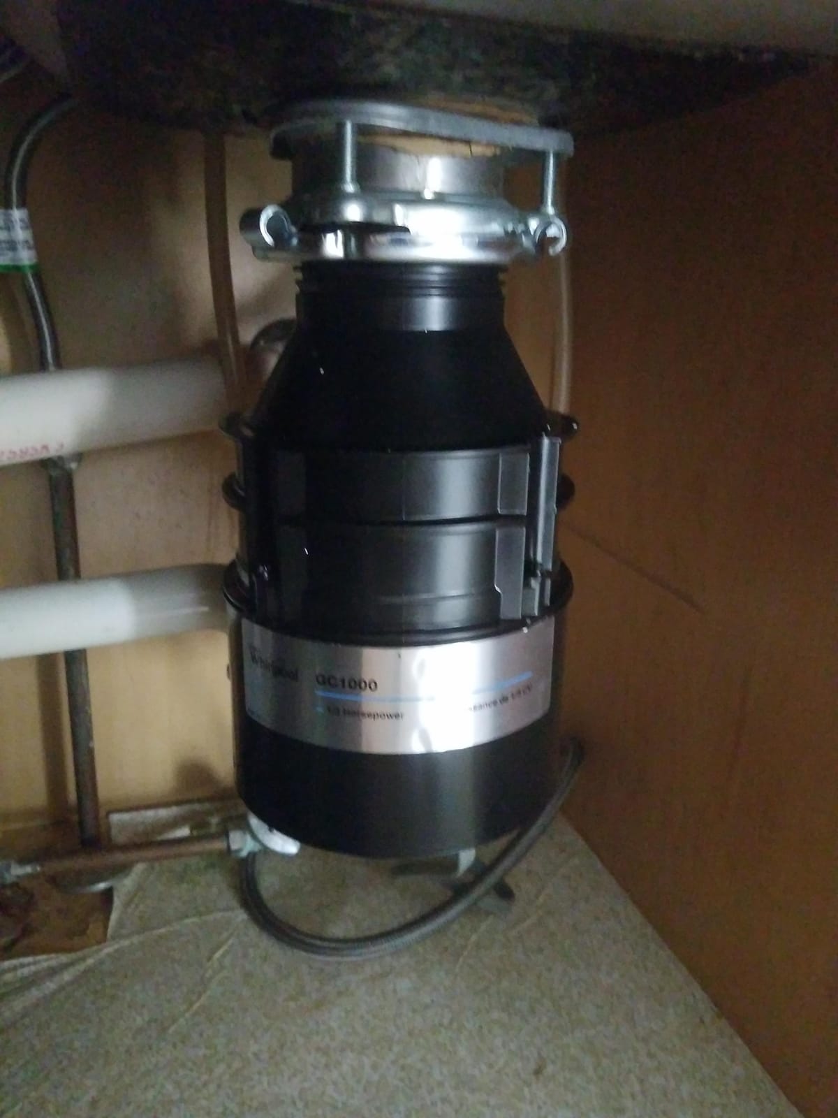 Whirlpool GC1000XE 1/3 hp in Sink Disposer, Black customer photo 1