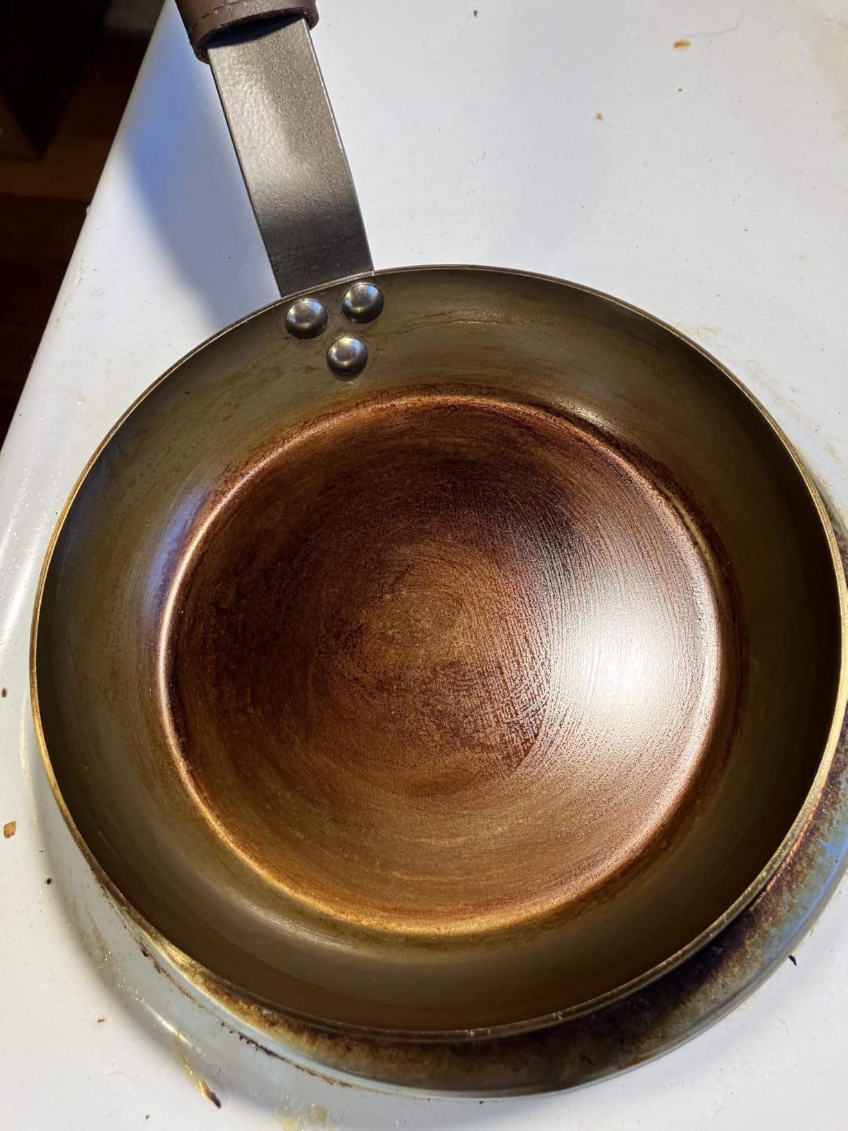 Mauviel M'Steel Black Carbon Natural Nonstick Frying Pan With Iron Handle, 11-in customer photo 2