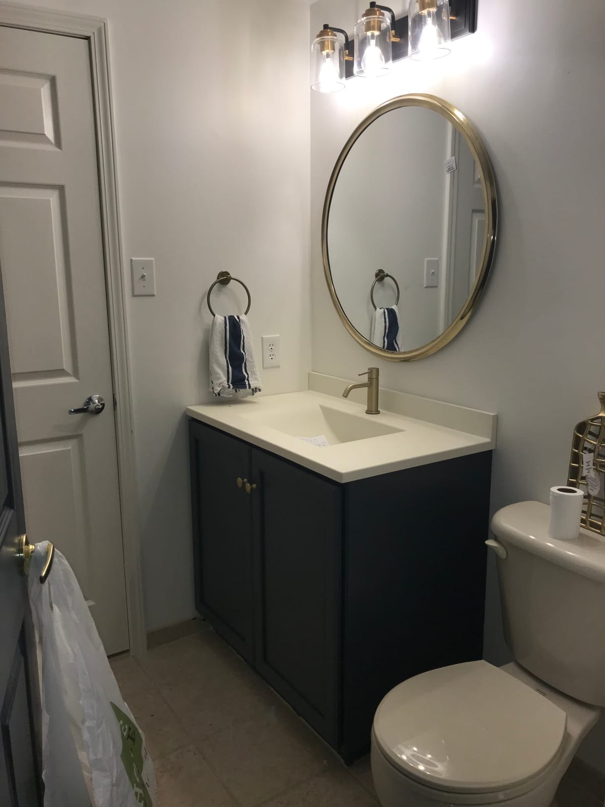Swan CV02243.040 Contour 43-in L x 22-in W x 6.25-in H Solid Surface Vanity Top, Bermuda Sand customer photo 1