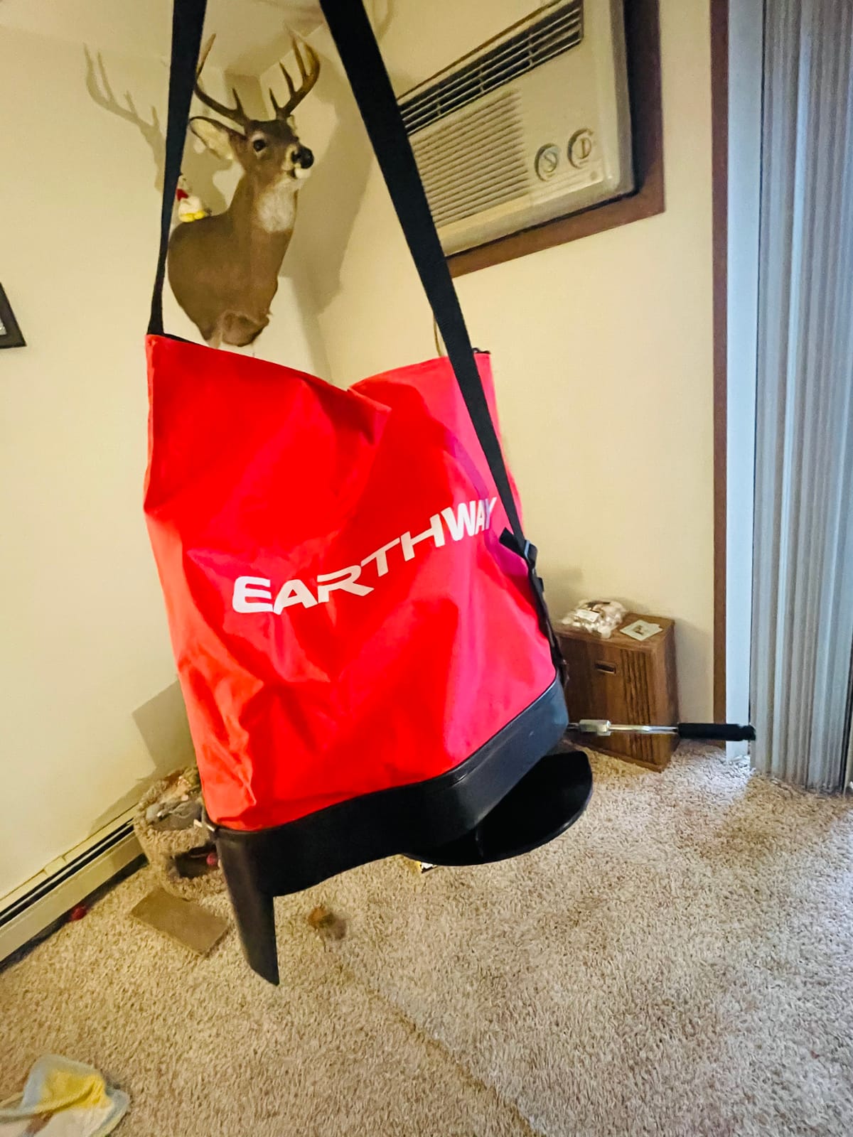 EarthWay Products 2750 25lb Nylon Bag Seeder Spreader - Red, Durable, Water Resistant, Food Plot Equipment, Seed Spreader, Grass Seeder Made for Hunters, Farmers, Gardeners, Lawn Maintenance customer photo 1