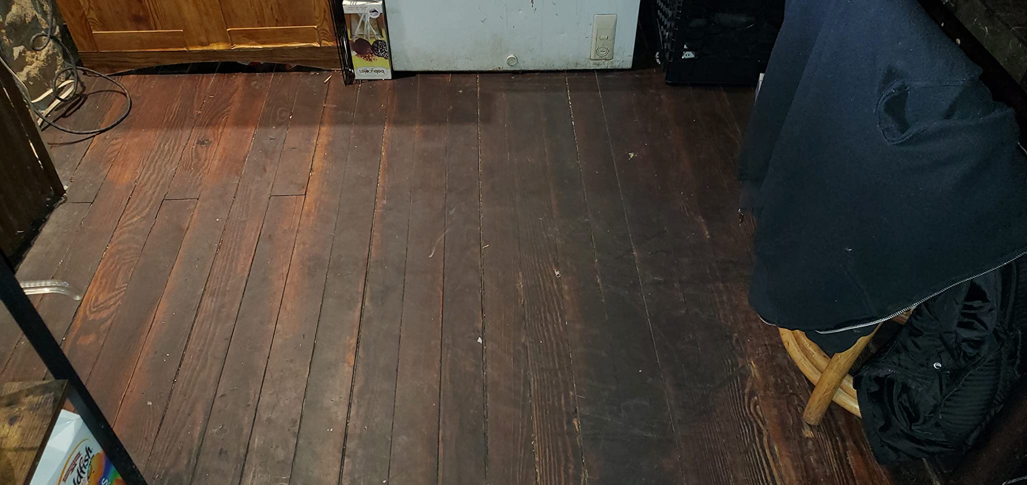 Zep Heavy-Duty Floor Stripper Concentrate - 1 Gallon (1 Unit) ZULFFS128 - Low Foaming, Deep Penetrating Floor Stripper, Removes Finish, Polish and Heavy Buildup customer photo 2
