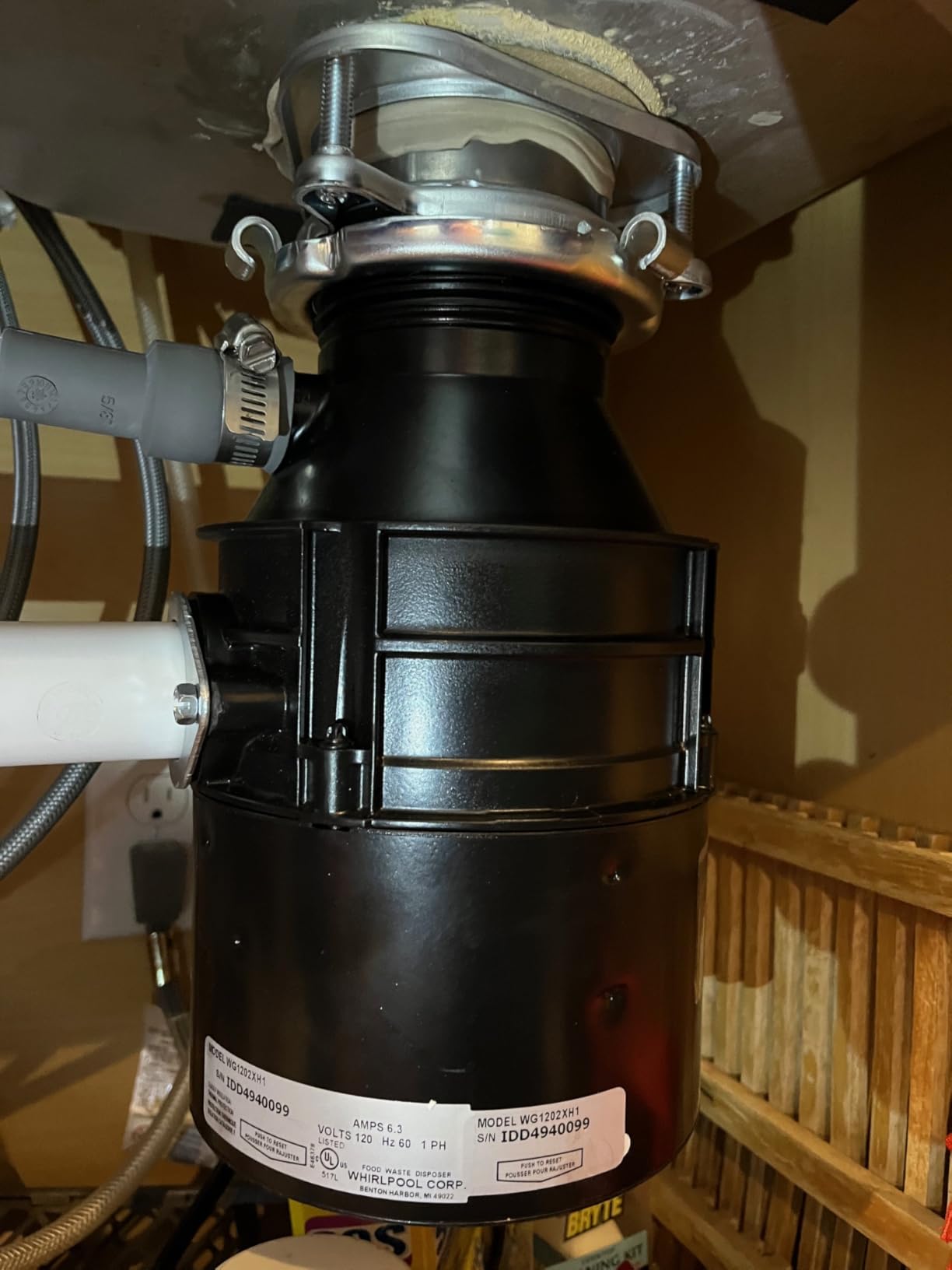 Whirlpool GC2000XE 1/2 HP Continuous Feed Garbage Disposal customer photo 1
