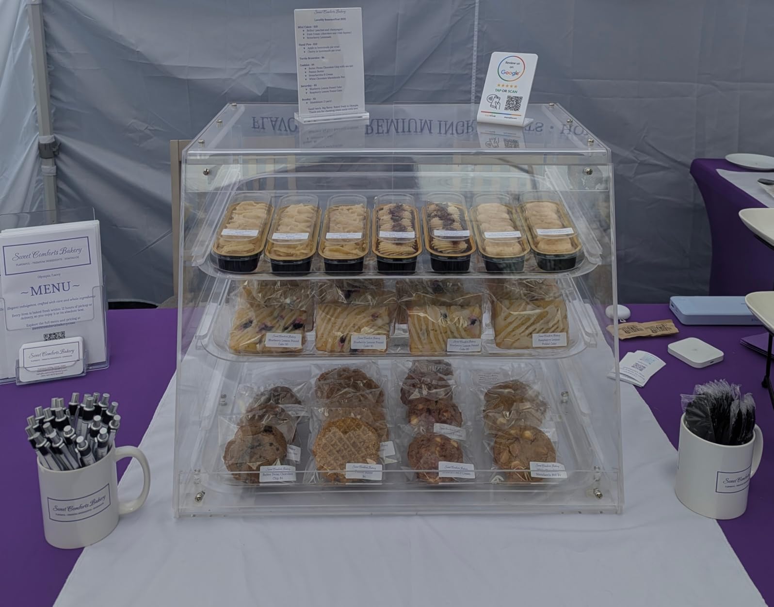 Winco 4 Tier Clear Commercial Display Case | Dishwasher safe, BPA-free, Dual access doors, Great for Appetizers, Desserts, Buffet Displays and Catering customer photo 1