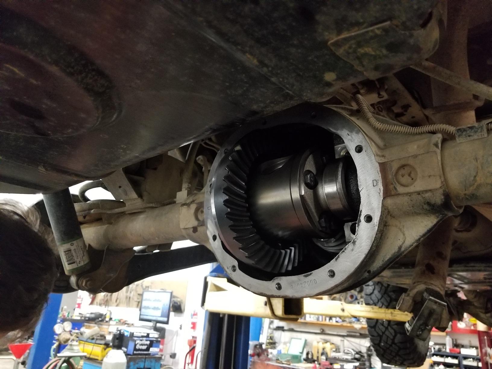 Eaton 912A569 Detroit Truetrac 27 Spline Differential for Dana 35 customer photo 2