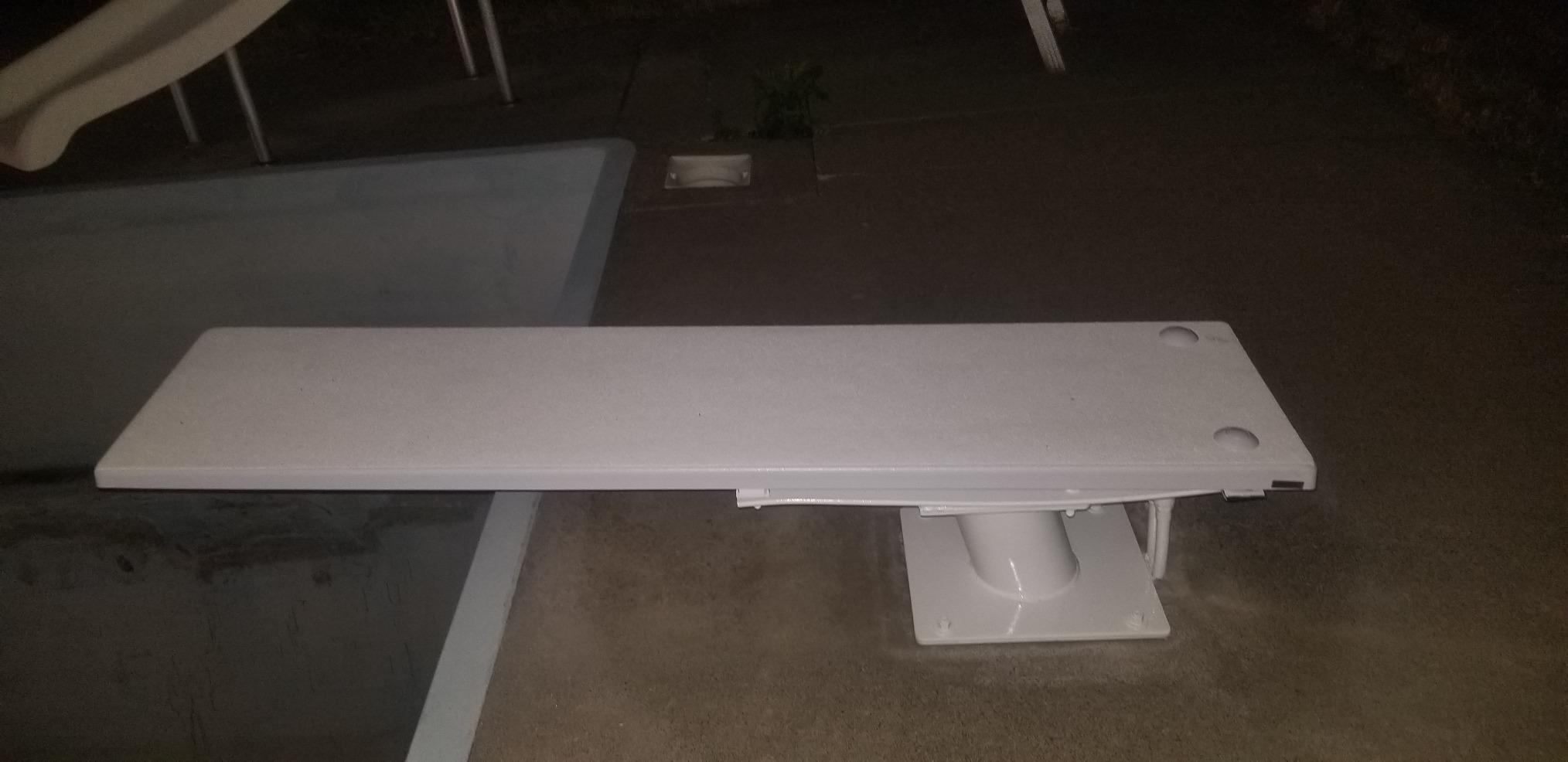 S.R. Smith 66-209-596S23 Frontier III Replacement Diving Board, 6-Feet, Pebble customer photo 1
