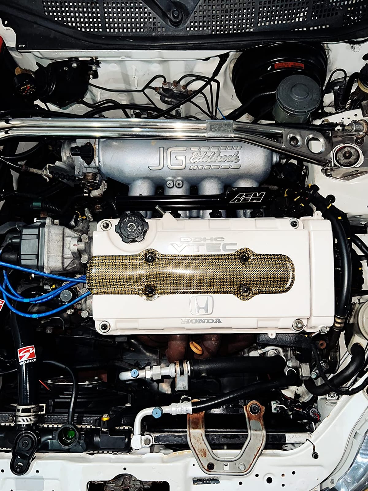 AEM 25-100BK Black High Volume Fuel Rail customer photo 1