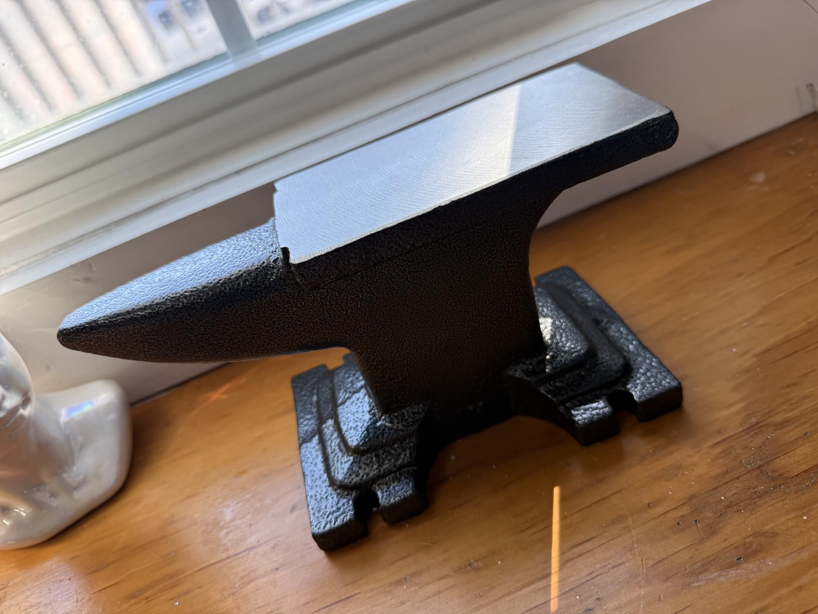 Olympia Tools 9-Pound Cast Iron Hobby Anvil 38-789 , Gray customer photo 2
