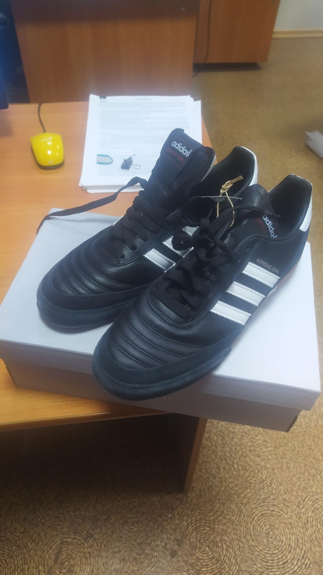 adidas Men's Mundial Goal Shoes customer photo 1