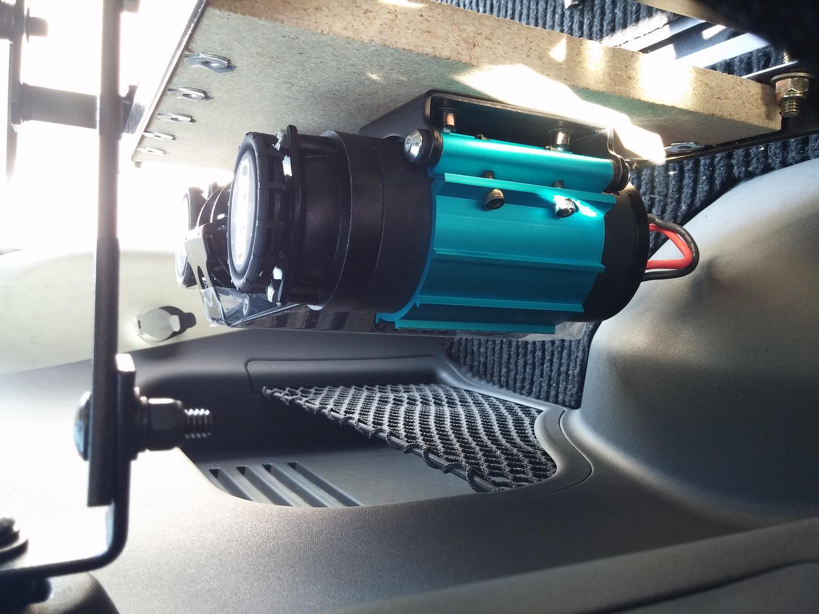 ARB CKMTA12 '12V' On-Board Twin High Performance Air Compressor, Ideal for Air Lockers Locking Differentials, Tire Inflator, Air Horn, Air Tools and Pneumatic Tools. customer photo 1