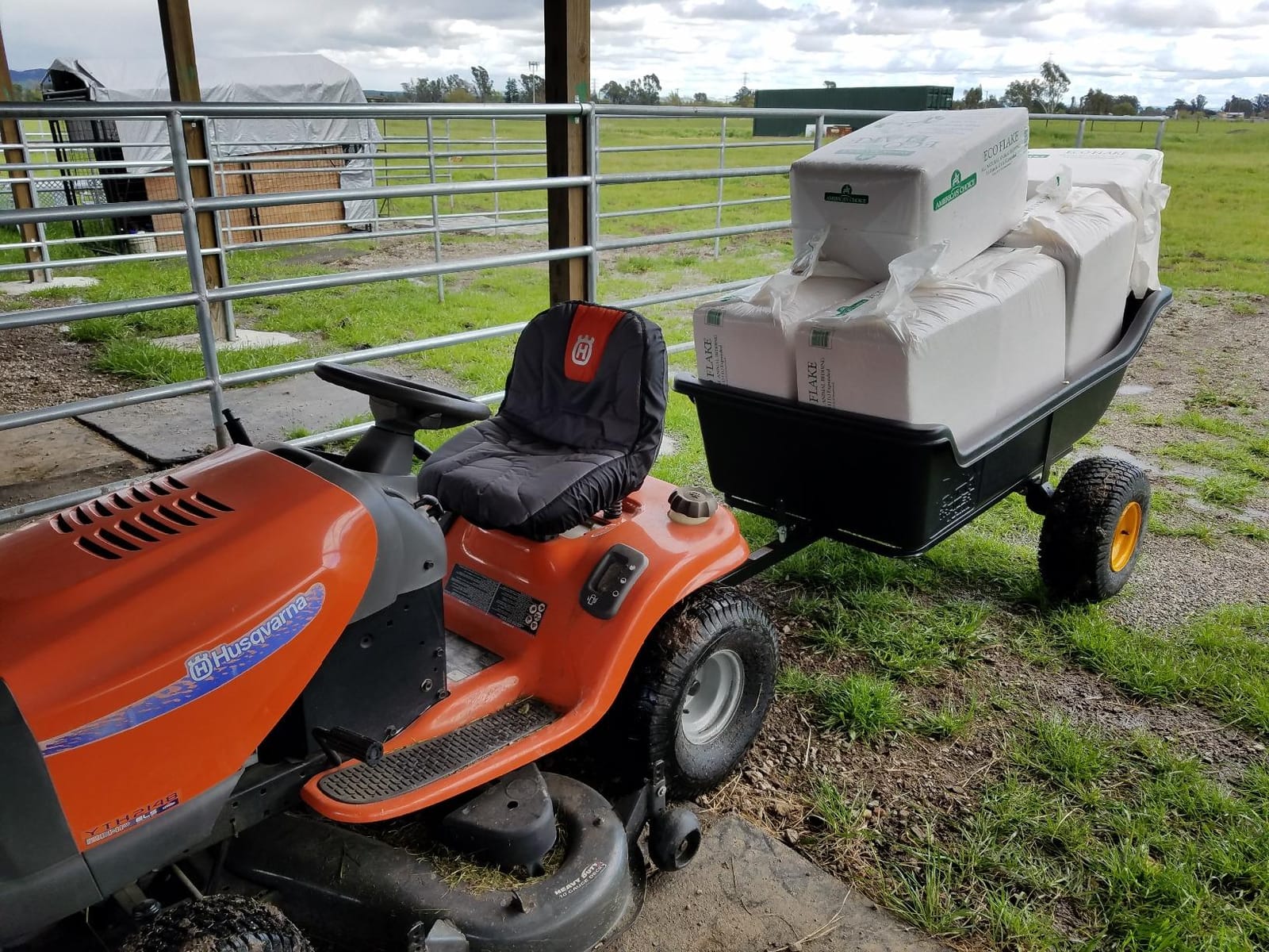 Polar HD 1500 Utility Trailer | 1500 lb Capacity - Heavy-Duty Poly Hauler customer photo 1
