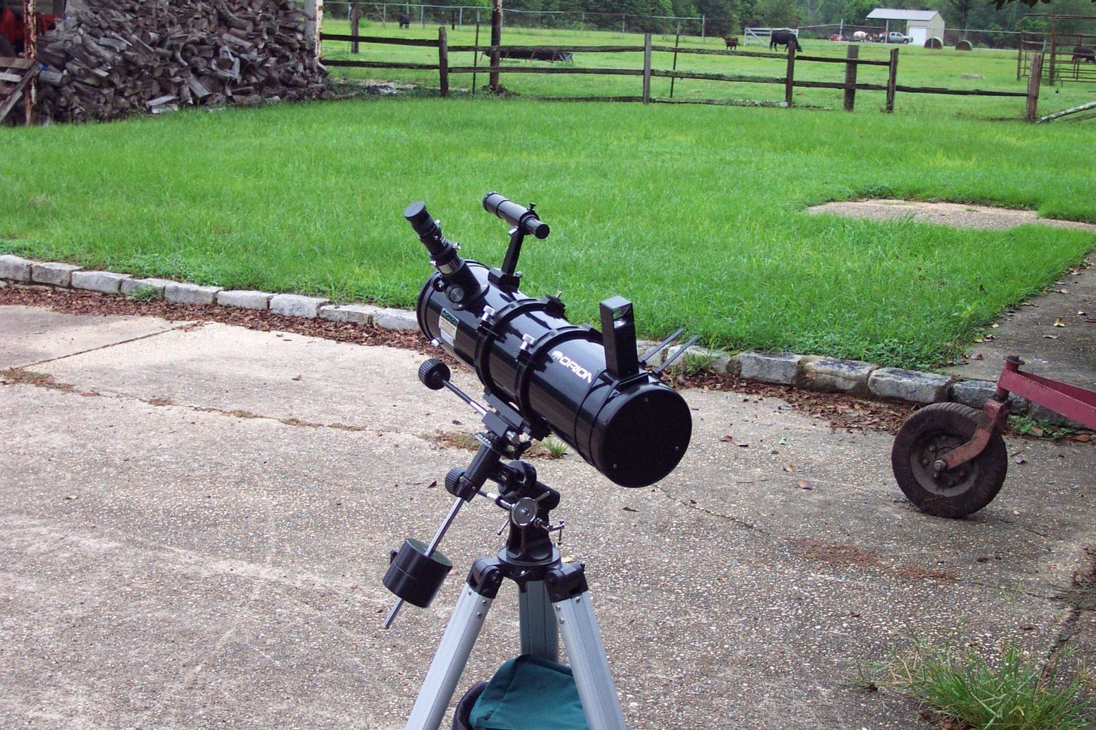 QuikFinder Compact Reflex Sight with Built-in Dew Shield, Extra Base & Battery customer photo 1