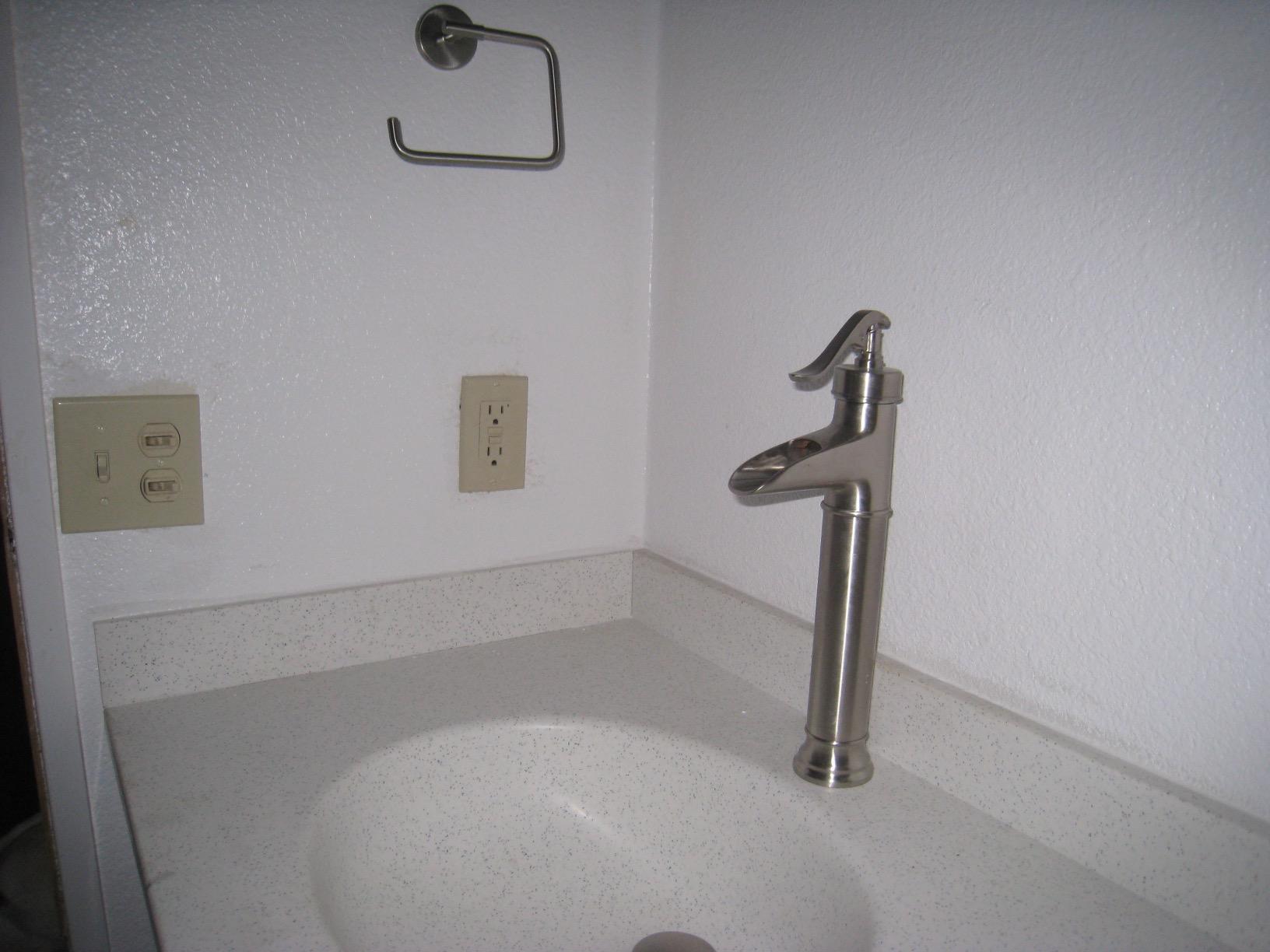 Swan VT01931.125 Ellipse 31-in L x 19-in W x 7.25-in H Solid Surface Vanity Top, Cloud White customer photo 2