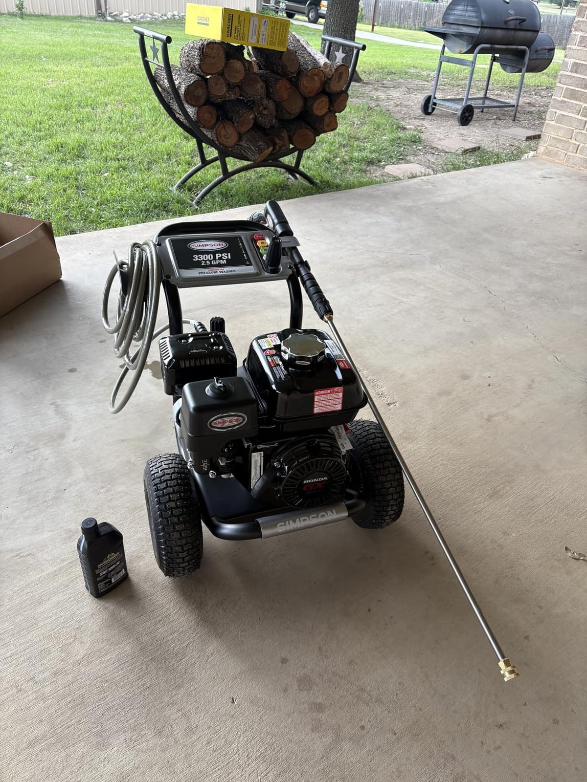 SIMPSON Cleaning PS3228 PowerShot 3300 PSI Gas Pressure Washer, 2.5 GPM, Honda GX200 Engine, Includes Spray Gun and Extension Wand, 5 QC Nozzle Tips, 5/16-inch x 25-foot MorFlex Hose, 49-State customer photo 1