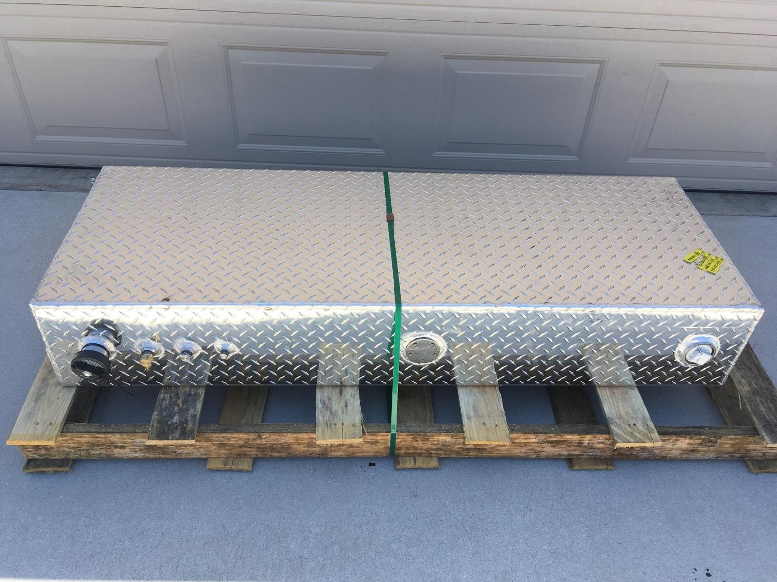 RDS MFG INC 71083 Rectangular Auxiliary/Transfer Fuel Tank - 45 Gallon Capacity customer photo 1