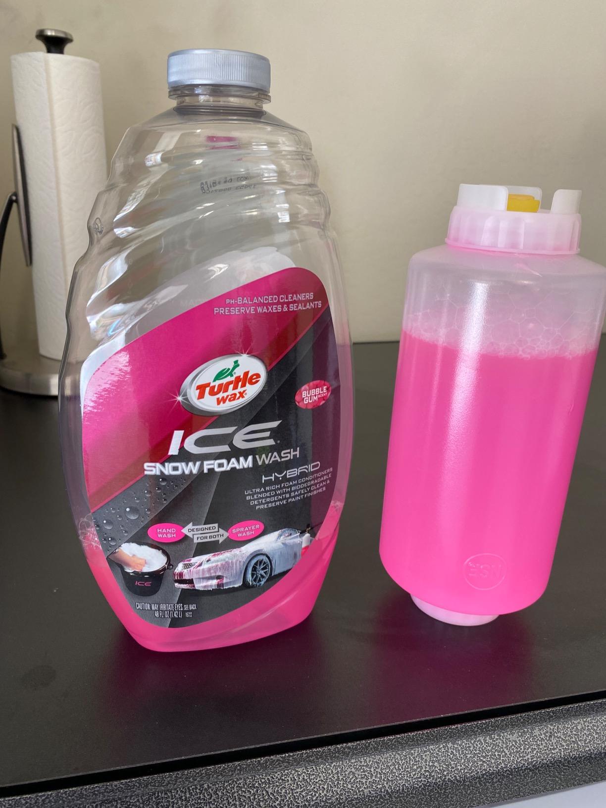 6 Pack FIFO 32 oz Squeeze Bottles customer photo 2