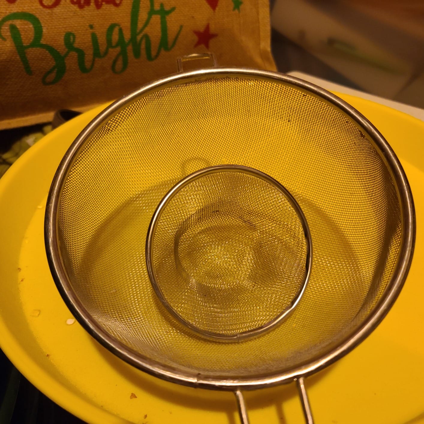 SE Gold Prospecting-Sifting-Panning, 13.25 Inch Wide Stackable Classifier Gold Prospecting Pan, 1/12 Inch Stainless Steel Mesh Sifting Pan, Green customer photo 2