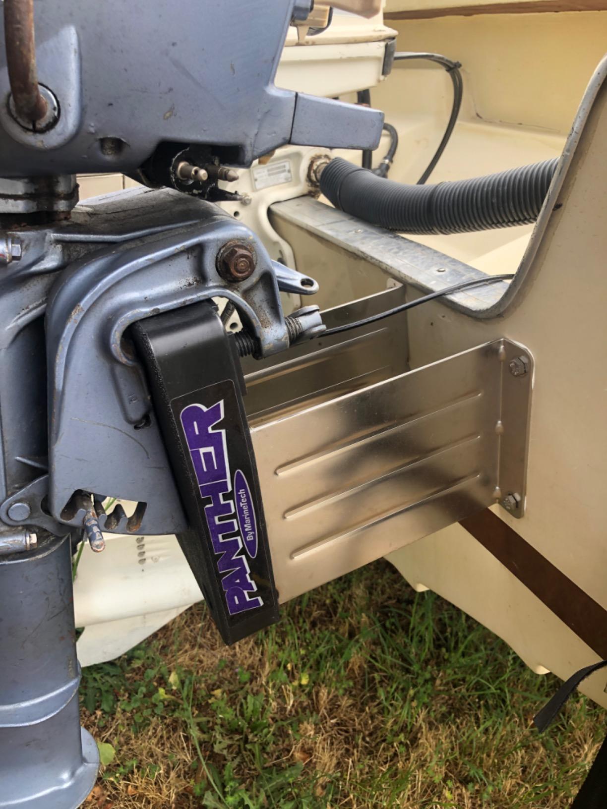 Panther Marine 55-0028 Fixed-Mount 4-Stroke Outboard Motor Bracket customer photo 1
