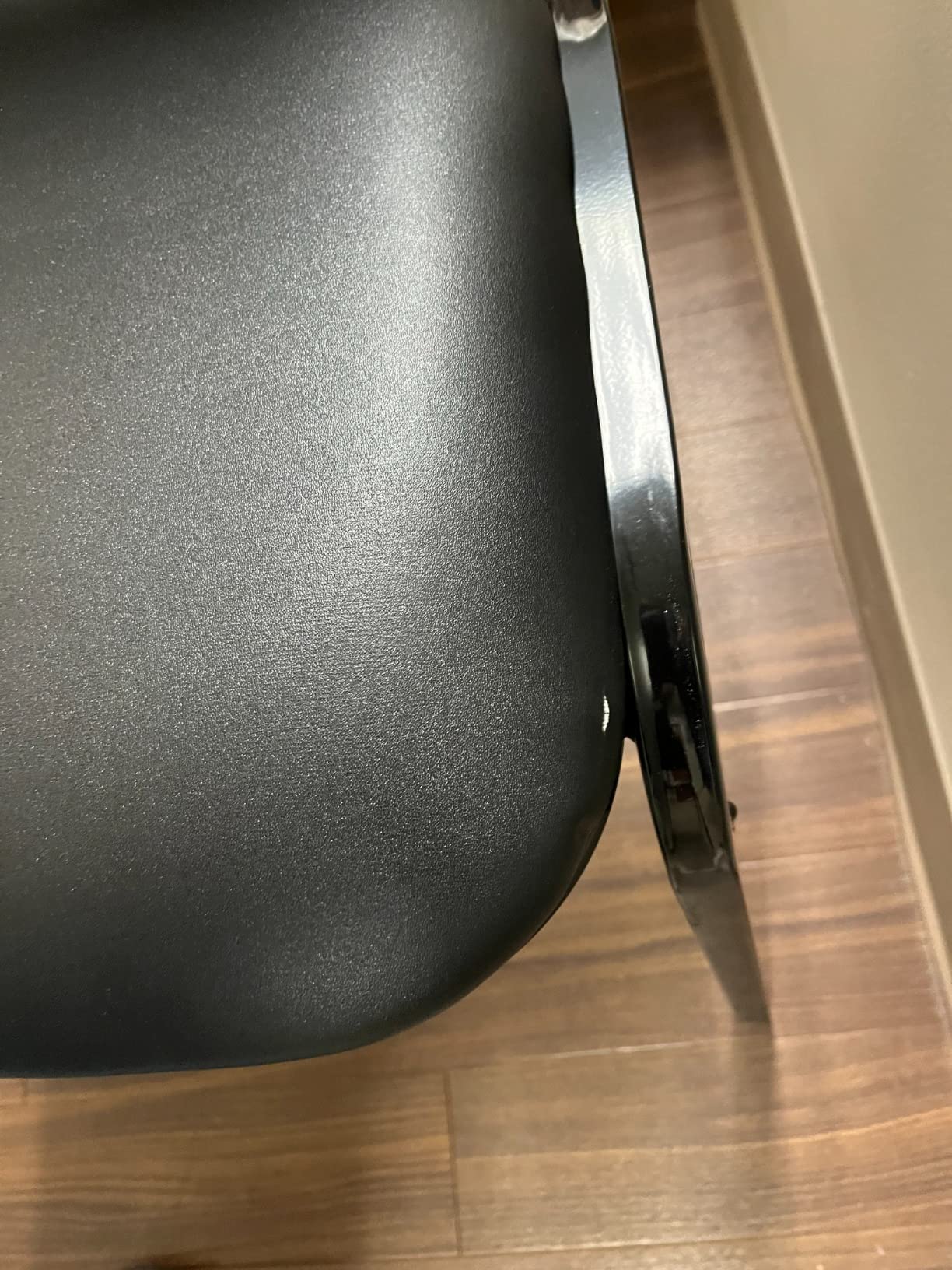 Flash Furniture Hercules Vinyl Banquet Chair, Black, 4-Pack customer photo 1